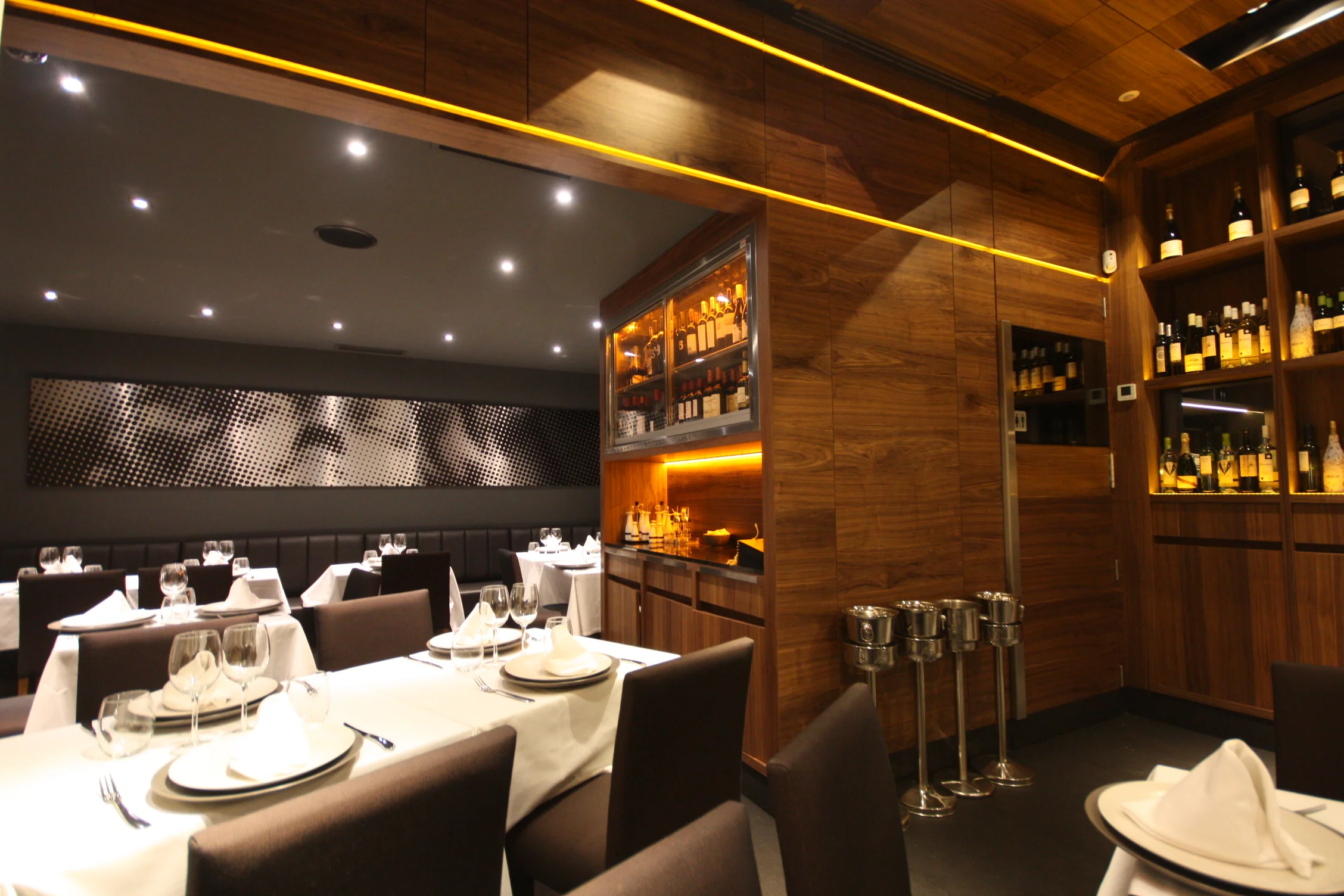  Amarena: proyecto de interiorismo comercial o de reforma de restaurante en Bilbao BIzkaia 