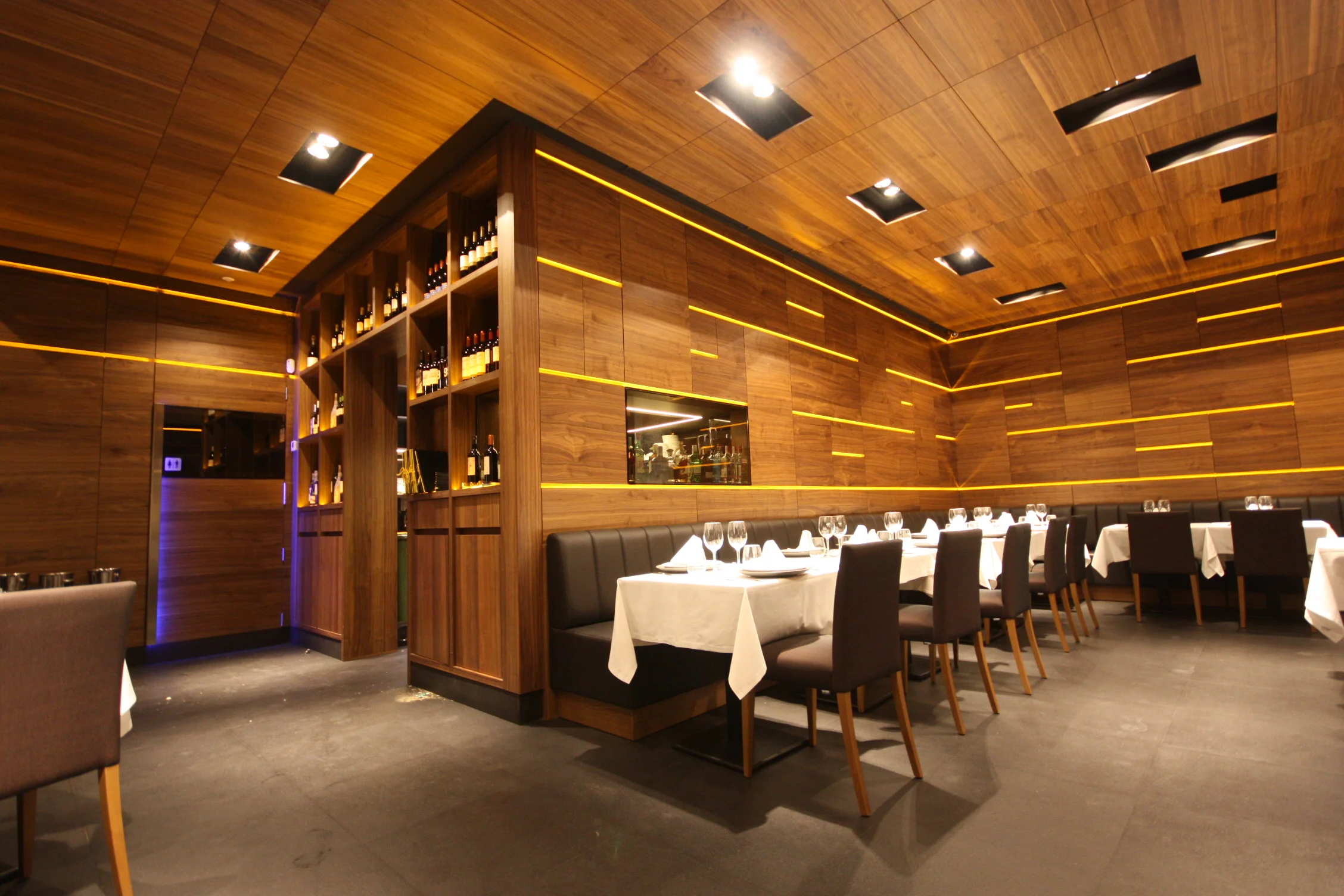  Amarena: proyecto de interiorismo comercial o de reforma de restaurante en Bilbao BIzkaia 