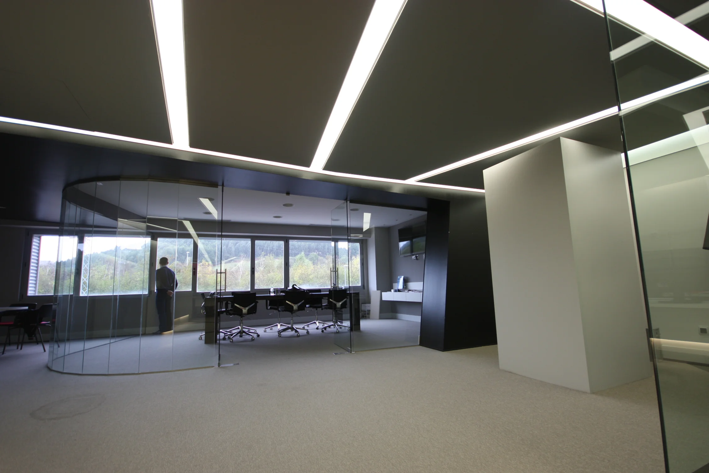  Baskolan: proyecto de interiorismo comercial o de reforma de oficinas en Bilbao Bizkaia 