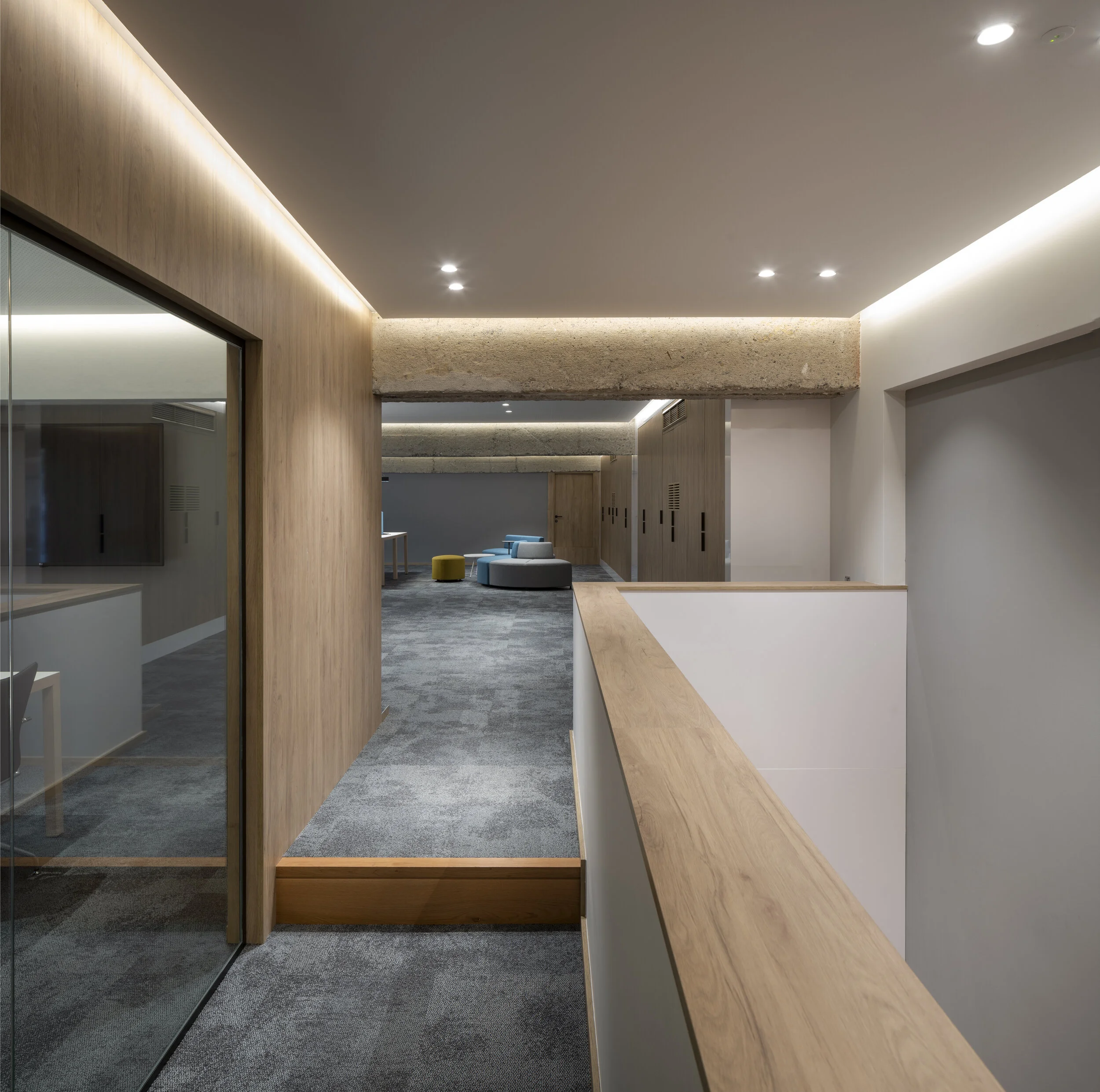  Novatronic: proyecto de interiorismo o de reformas de oficina en Bilbao Bizkaia 