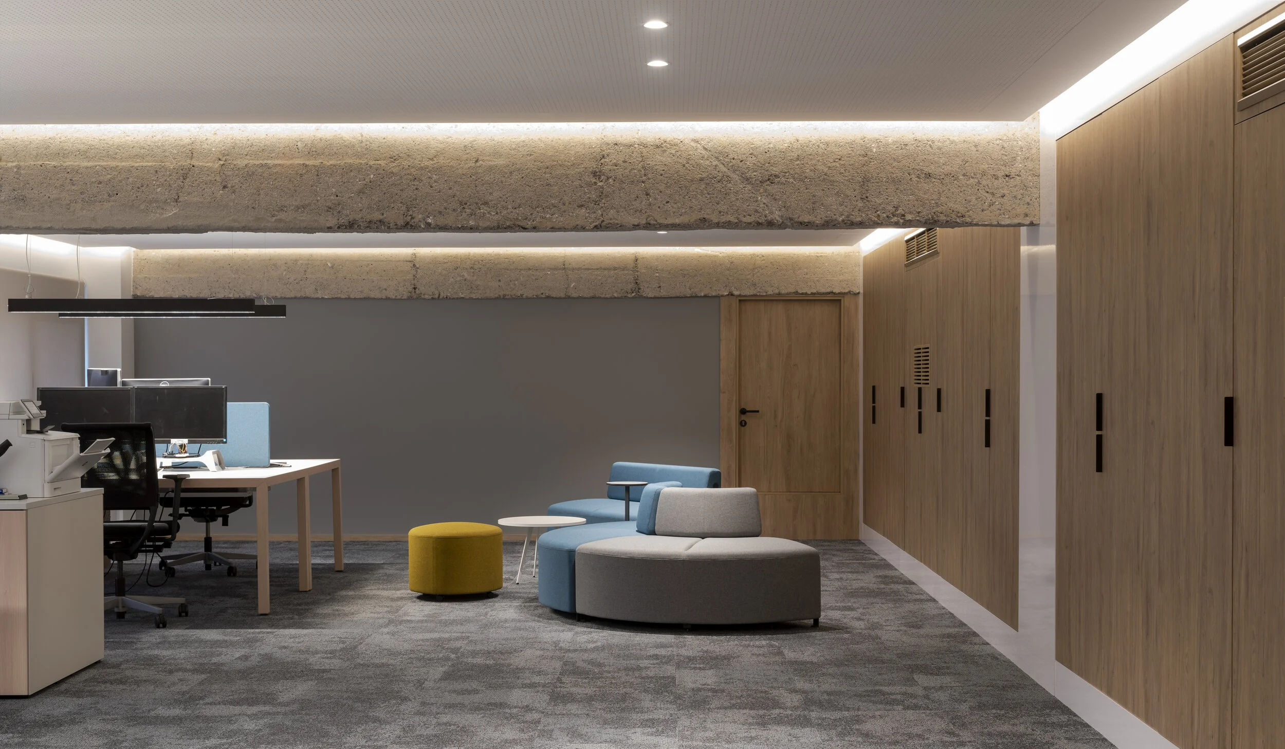  Novatronic: proyecto de interiorismo o de reformas de oficina en Bilbao Bizkaia 