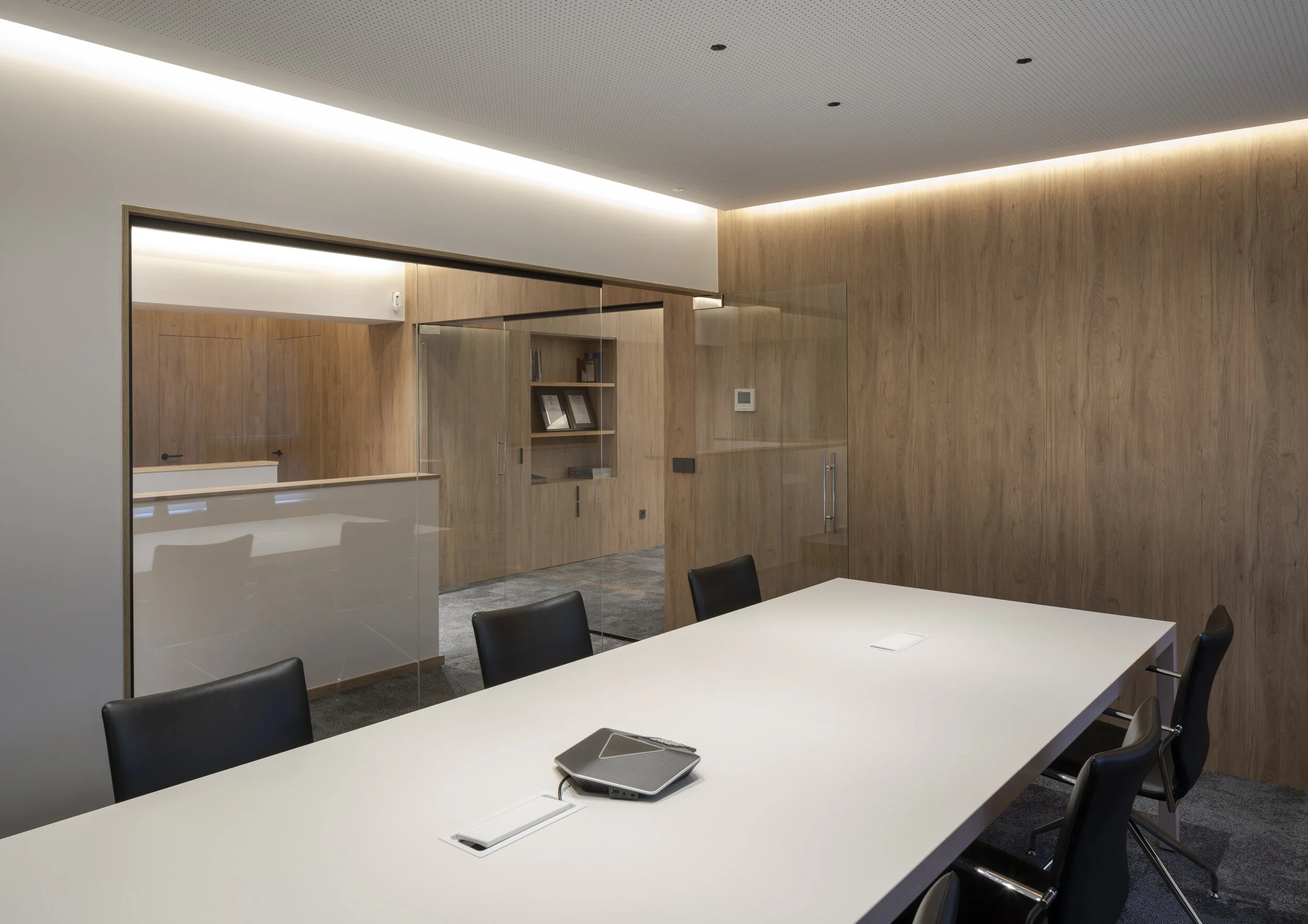  Novatronic: proyecto de interiorismo o de reformas de oficina en Bilbao Bizkaia 