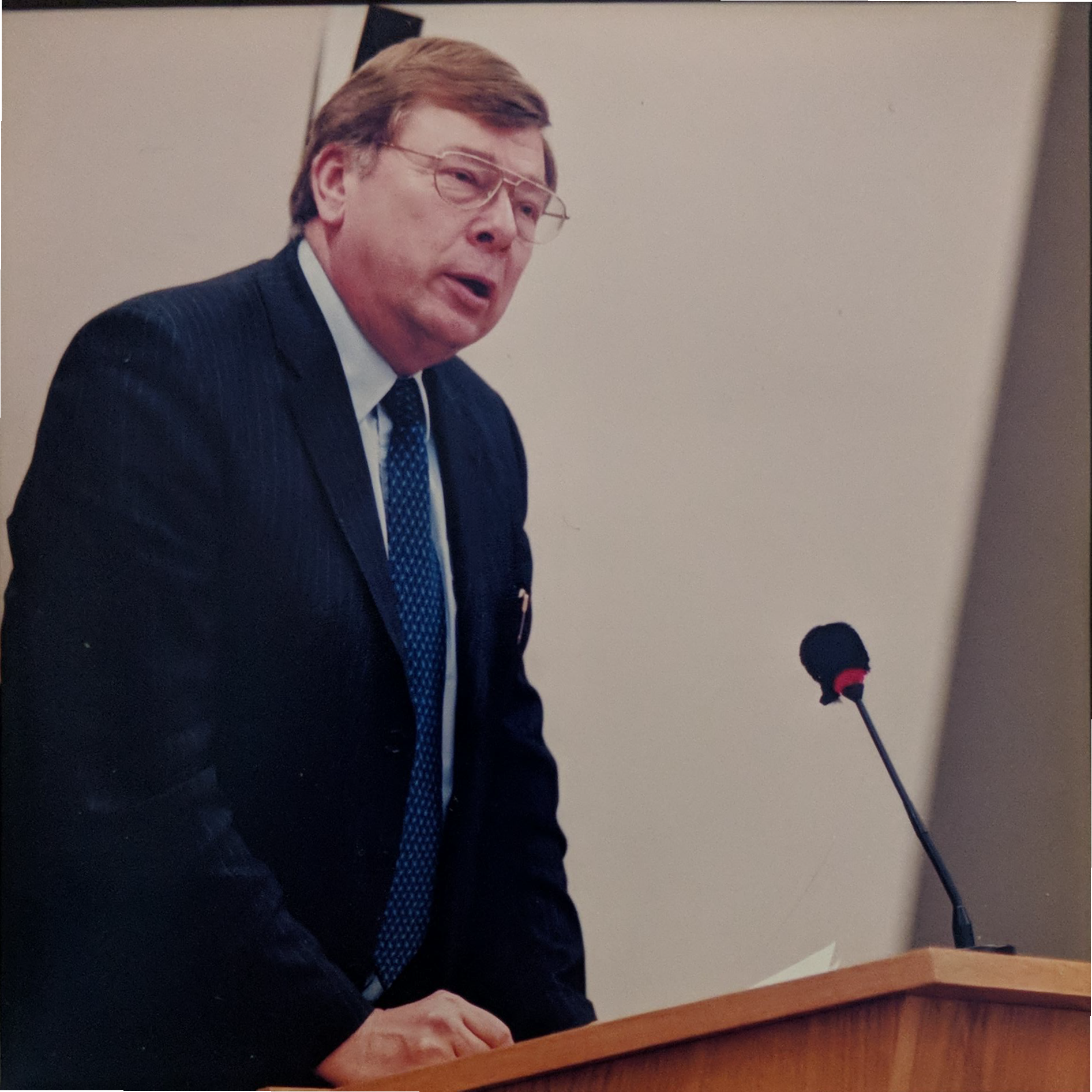 Y Cynulliad Cyntaf (1999 - 2003)