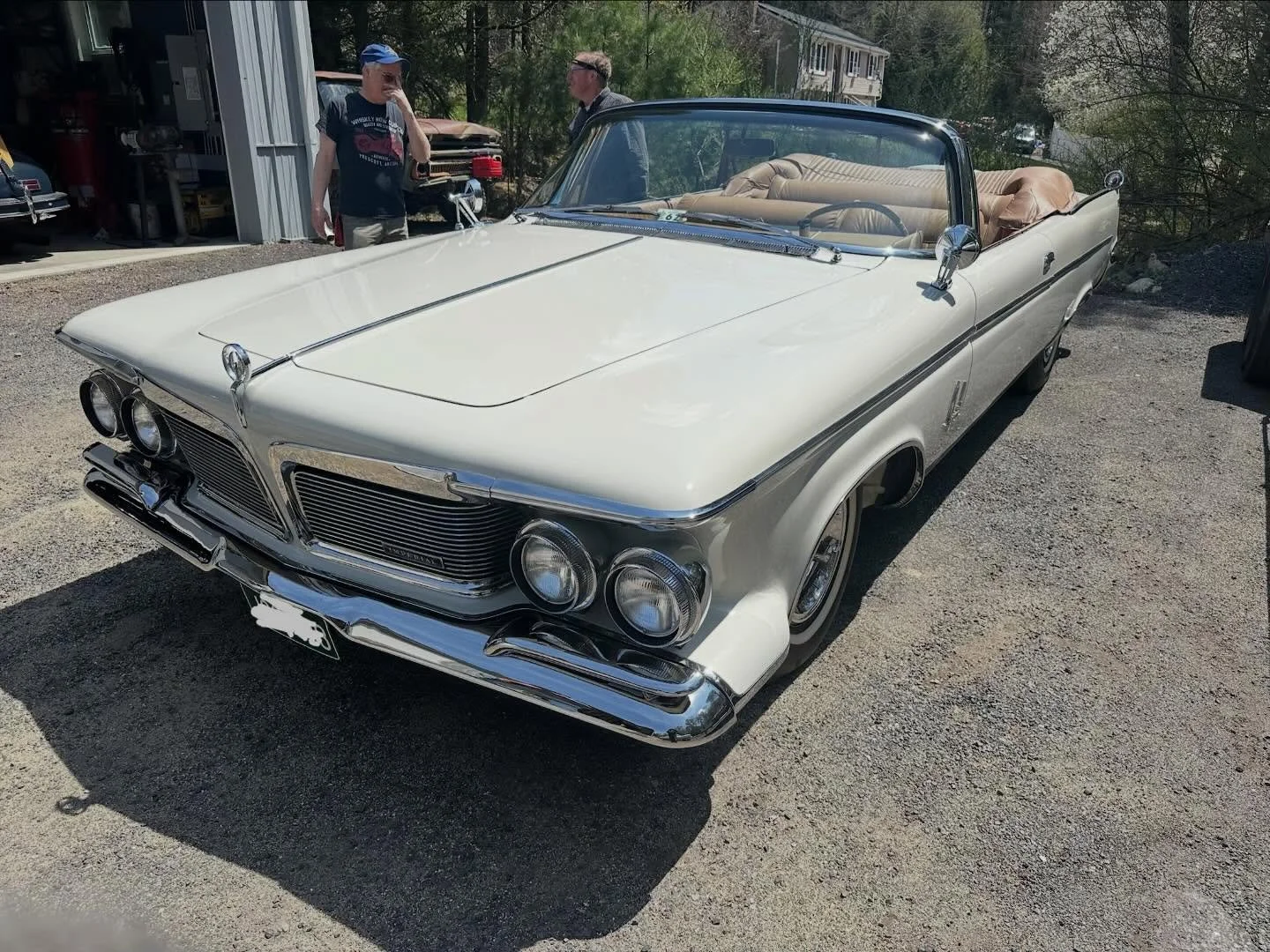 Transported this 1962 Chrysler Imperial #yerardi #yerarditransportation #yerarditransport #chrysler #boston