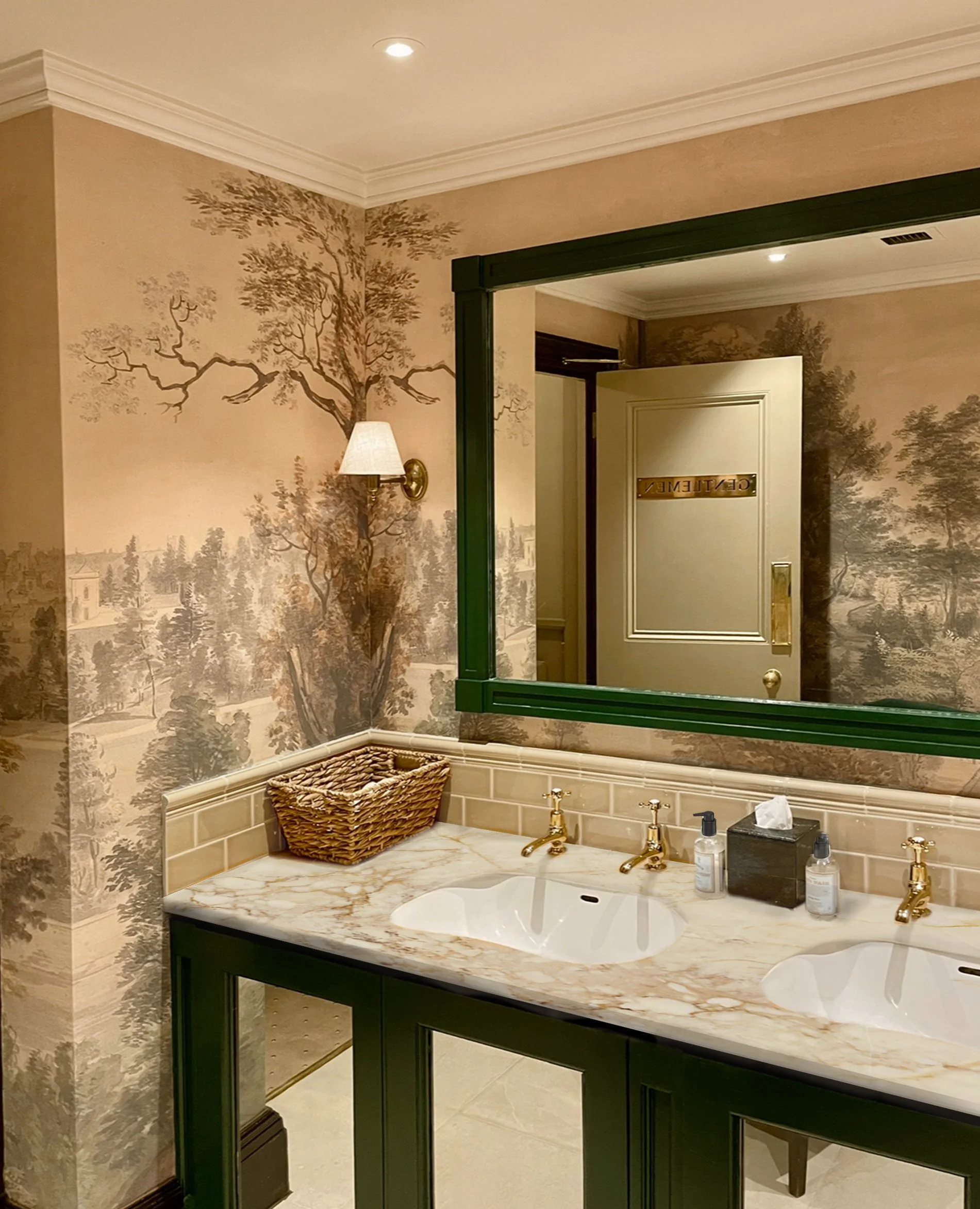 Wiltons Mens Loo.jpg