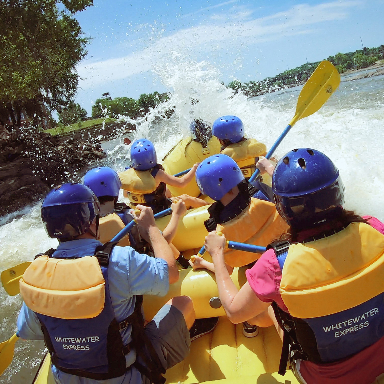 whitewater rafting fun at RushSouth