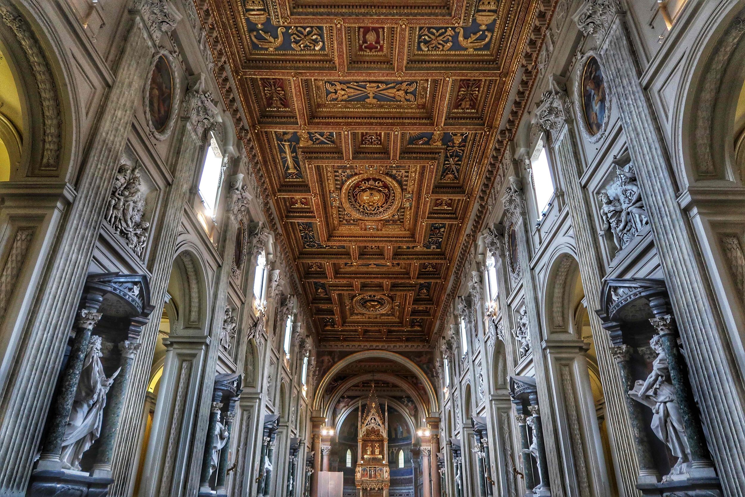 Archbasilica of Saint John Lateran: The First Christian Church in the ...