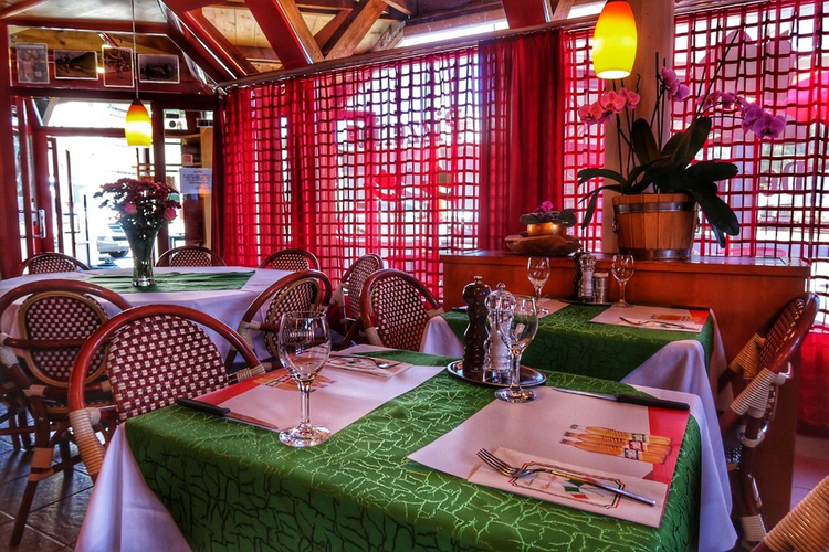 5 Fantastic Spots to Eat in Davos, Switzerland — attitudeDRIVEN Adventure