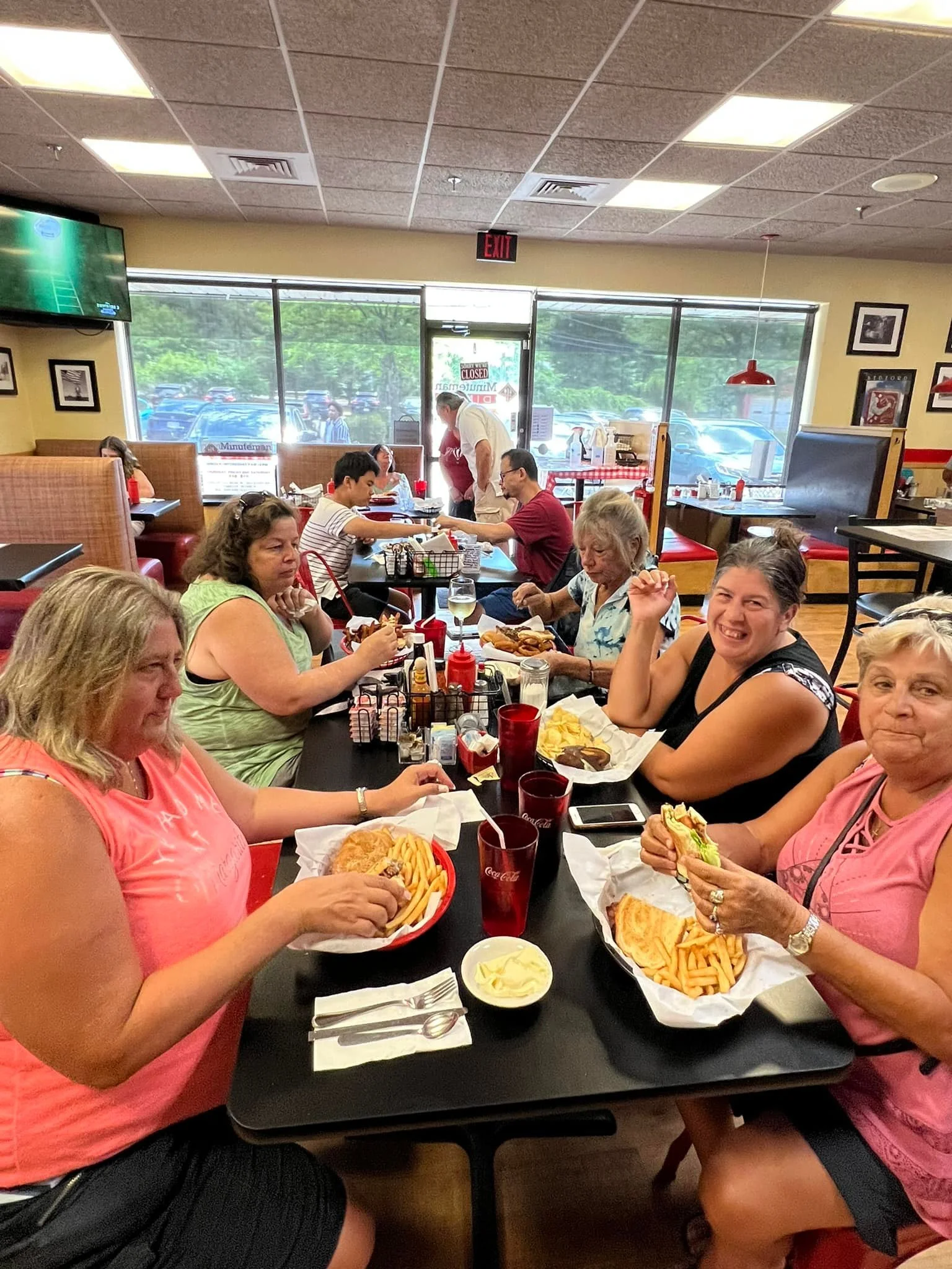 Minuteman Diner Bedford, MA 01730