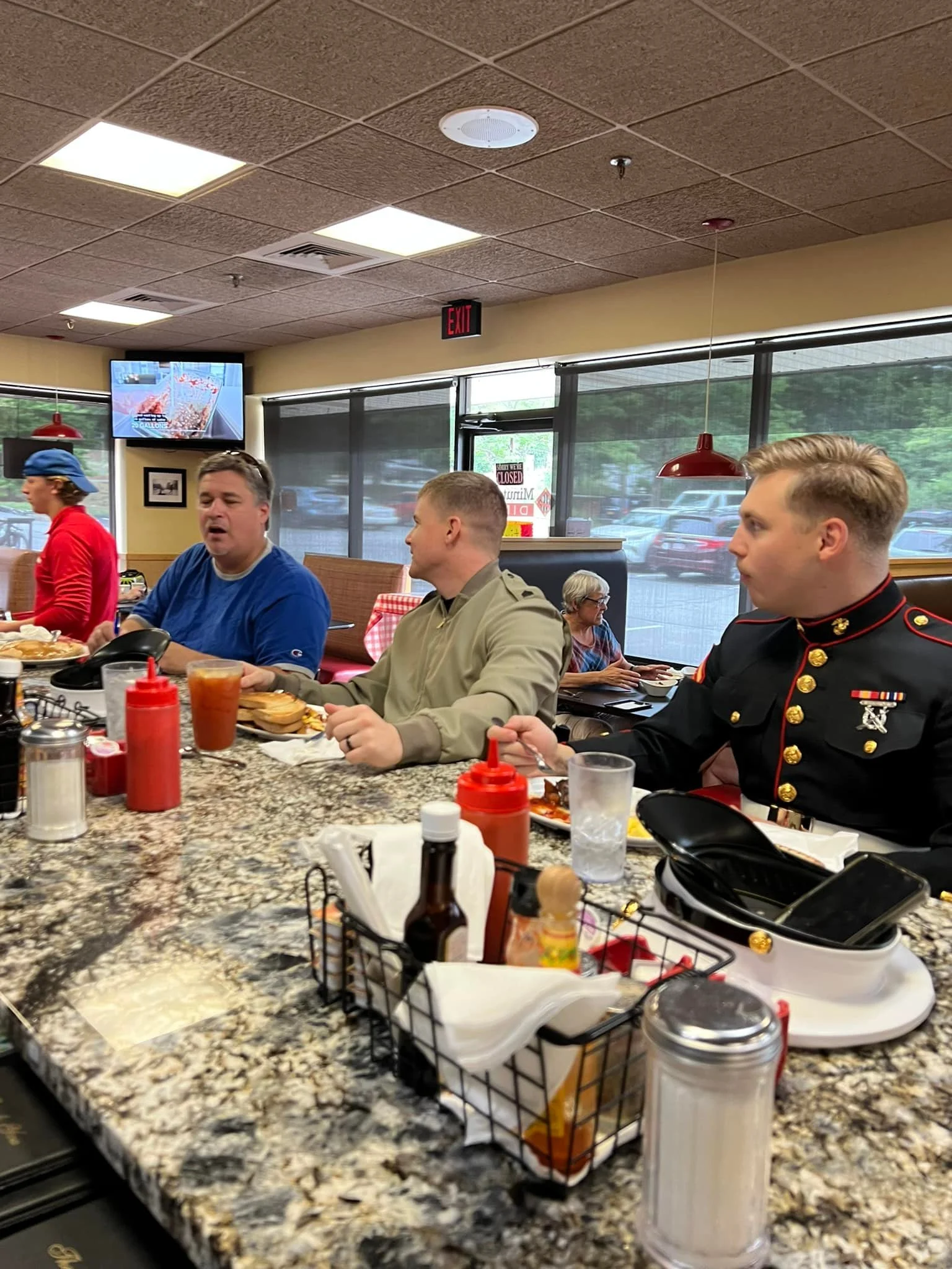 Minuteman Diner Bedford, MA 01730