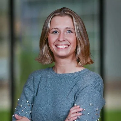 <strong>Carli Suiter</strong><br>Social Media &amp; Marketing Coordinator