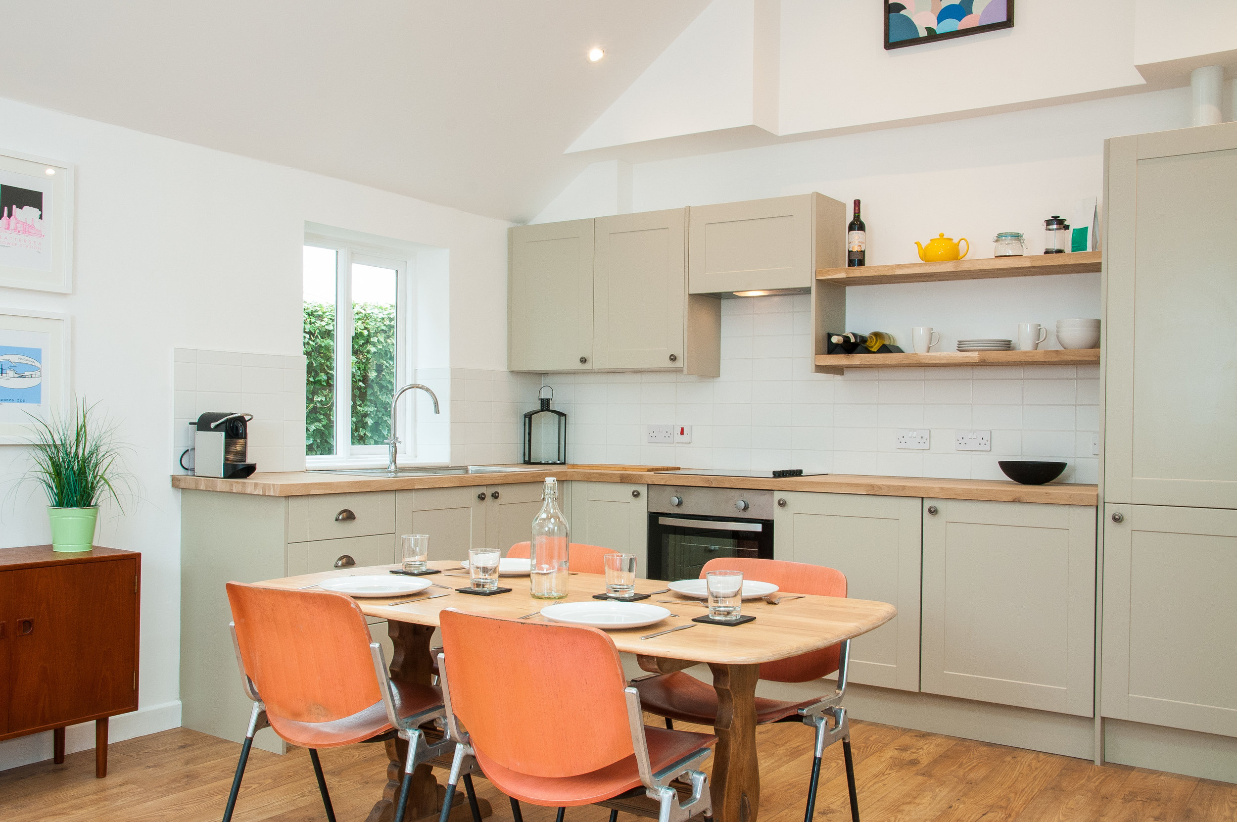 Kitchen_1.jpg