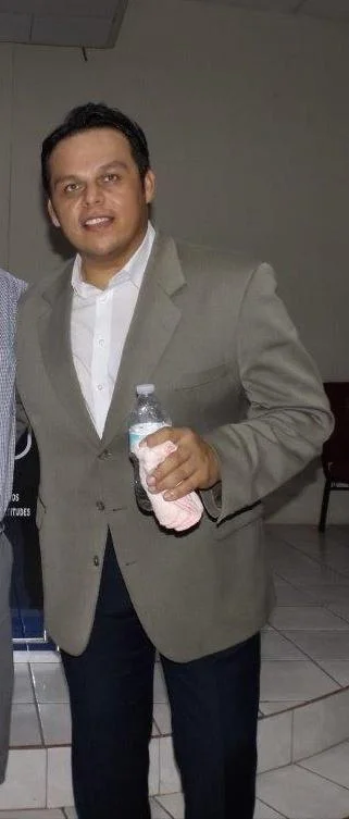 juan (2).jpg