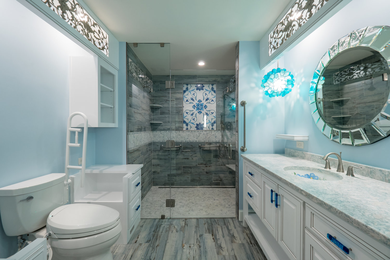 Blue Bathroom .jpg