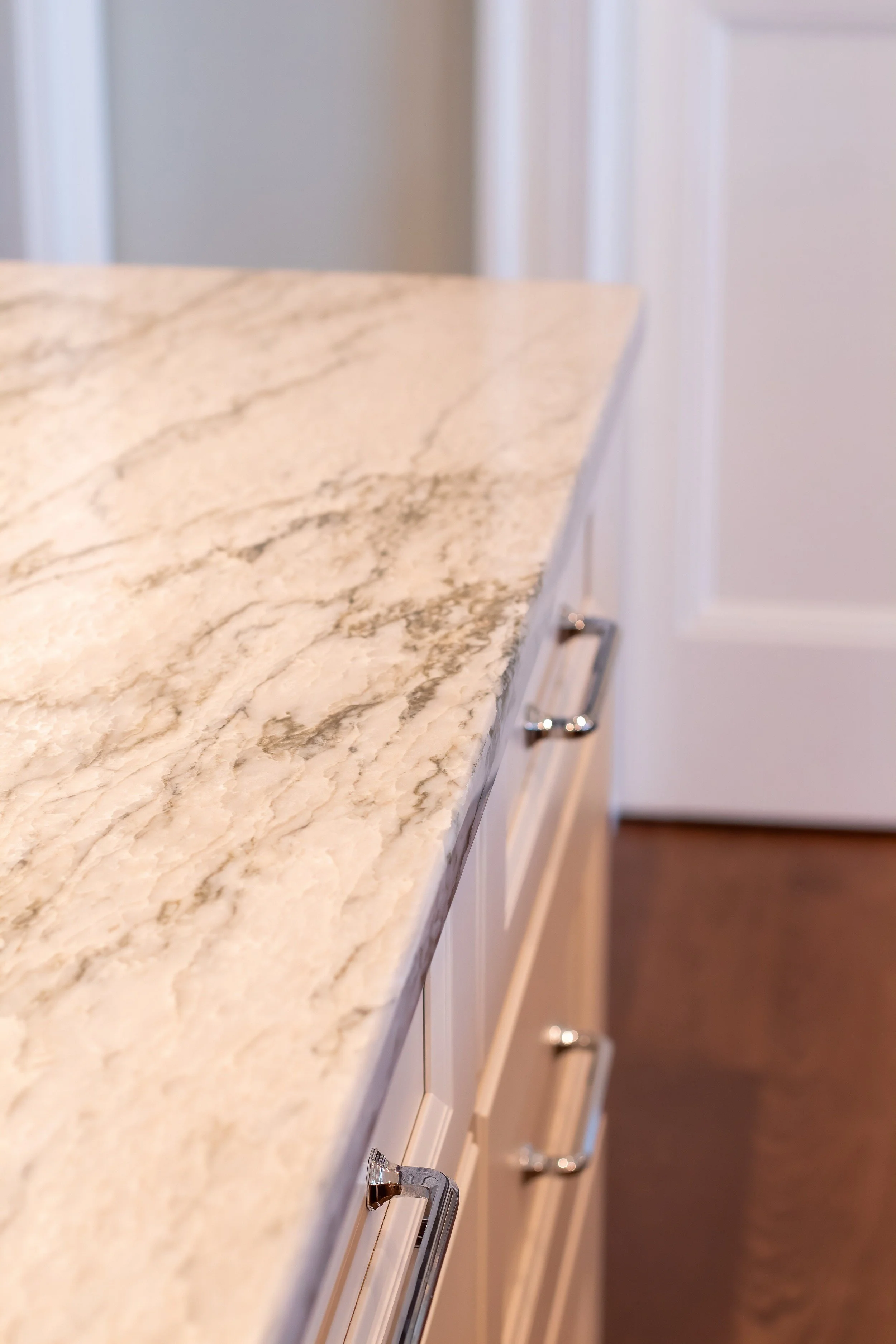 Closeup of white and grey marbled kitchen countertop