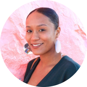 “I’ve suffered with anxiety since I was a little girl. At times, I would have panic attacks and couldn’t breathe. CBD not only helped calm my mind but it also helped relax my body. It’s safe and has great benefits.”-Niayja