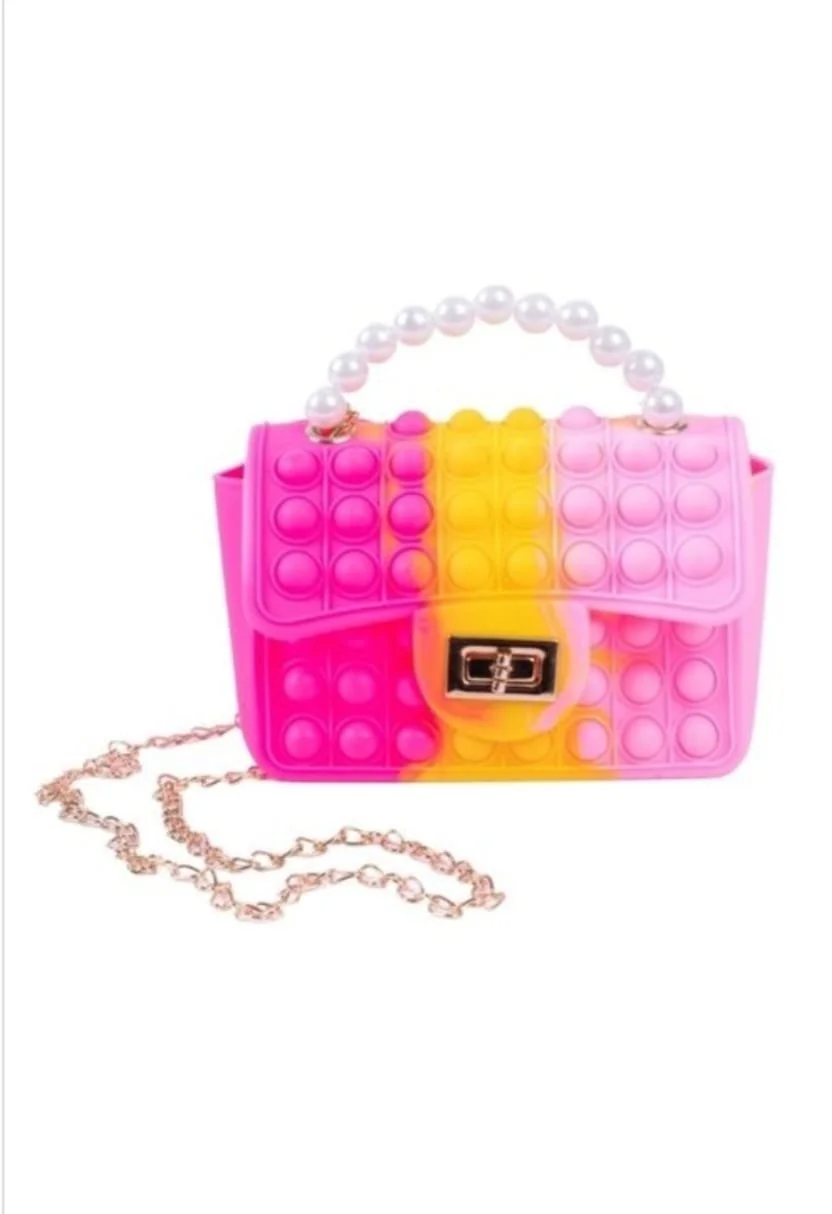 PUSH-POP BUBBLE PURSE
