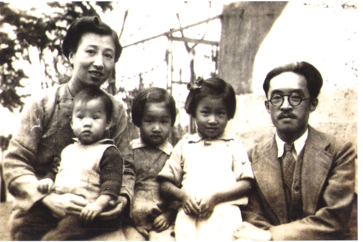 Qin's family in Chongqin