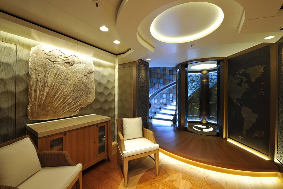 85M M/Y PACIFIC - Interior lobby design