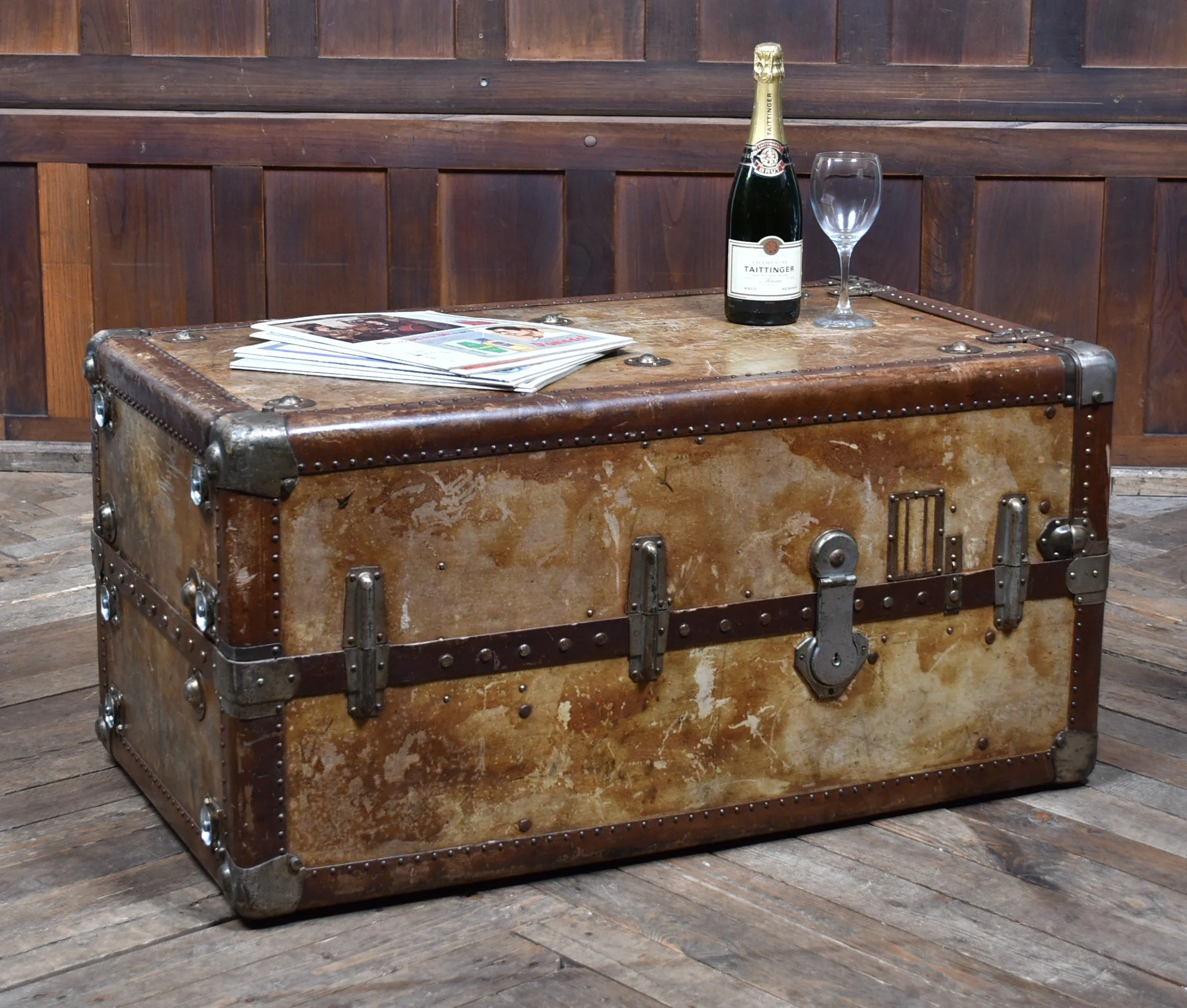 Vintage Steamer / Wardrobe Trunk - SAI4051