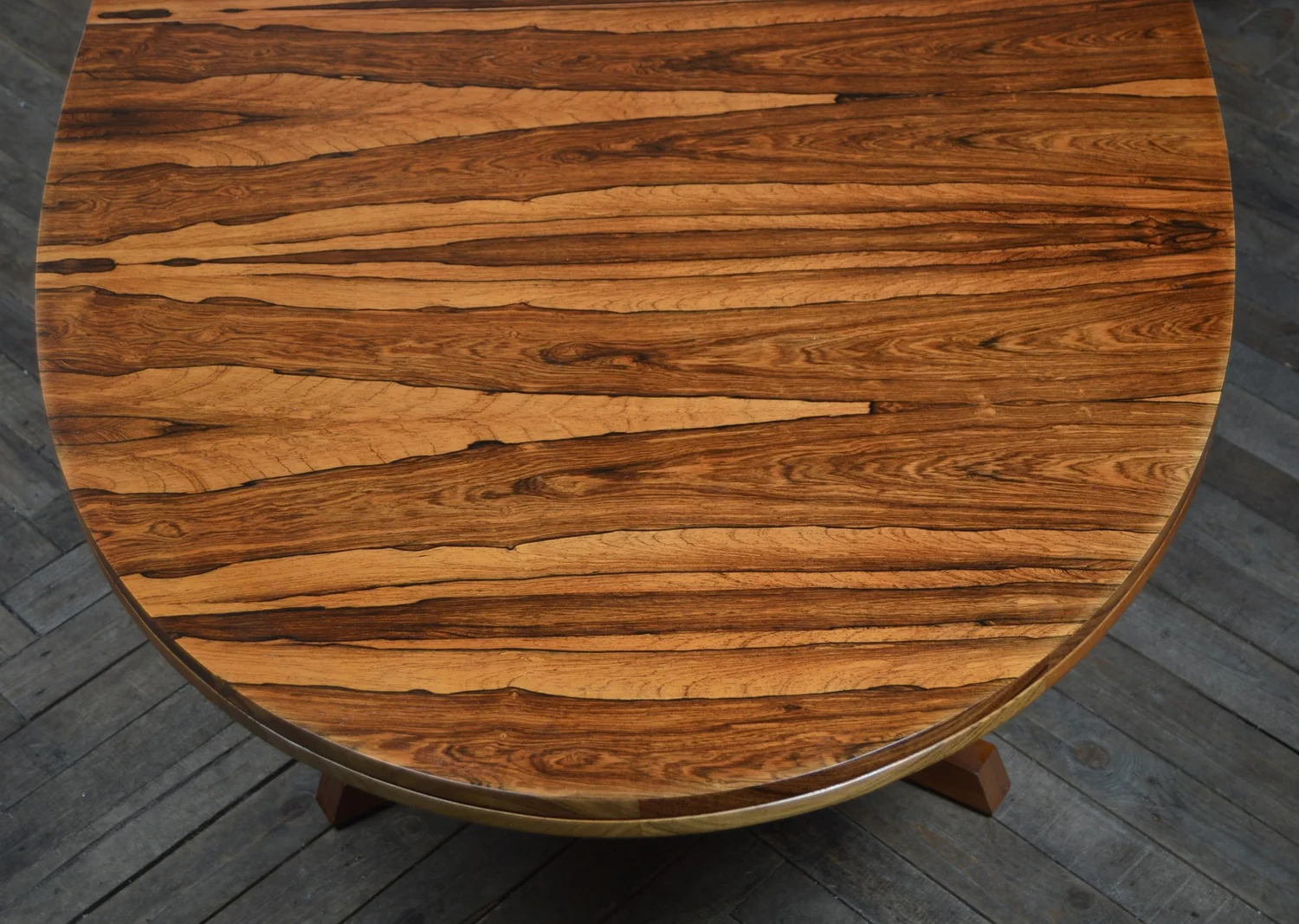 Mid-Century Robert Heritage for Archie Shine Rosewood Extendable