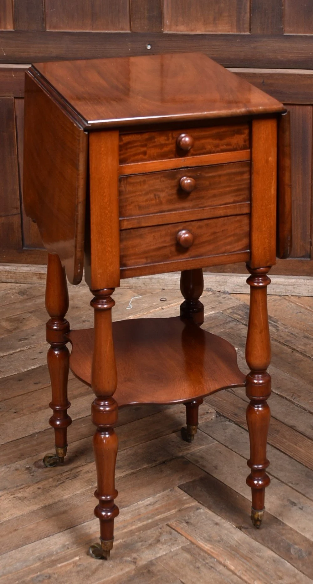 Victorian Mahogany Drop-leaf Table - SAI3735