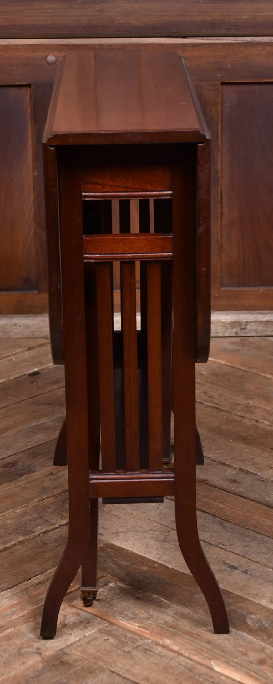 Edwardian Mahogany Sutherland Table SAI3648