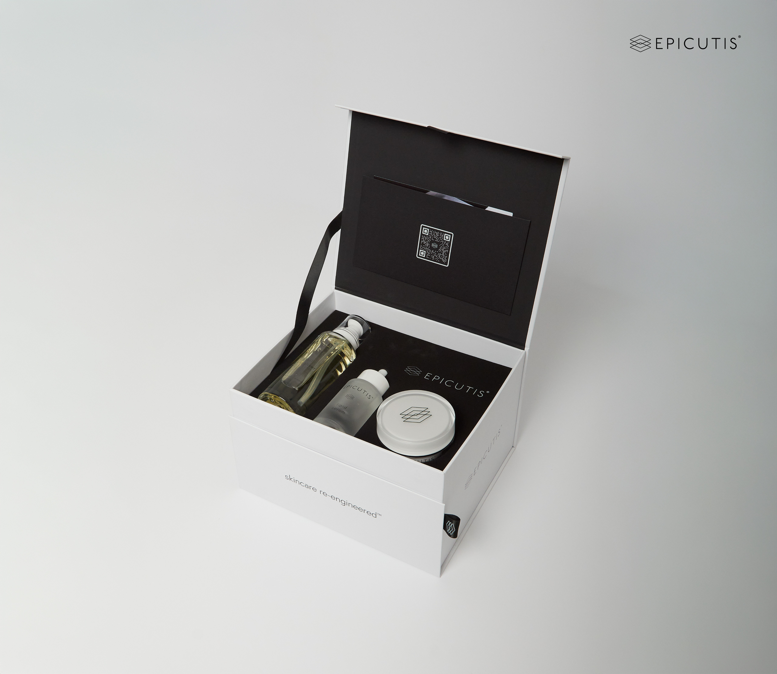 Holiday Box Set TOP OPEN.png