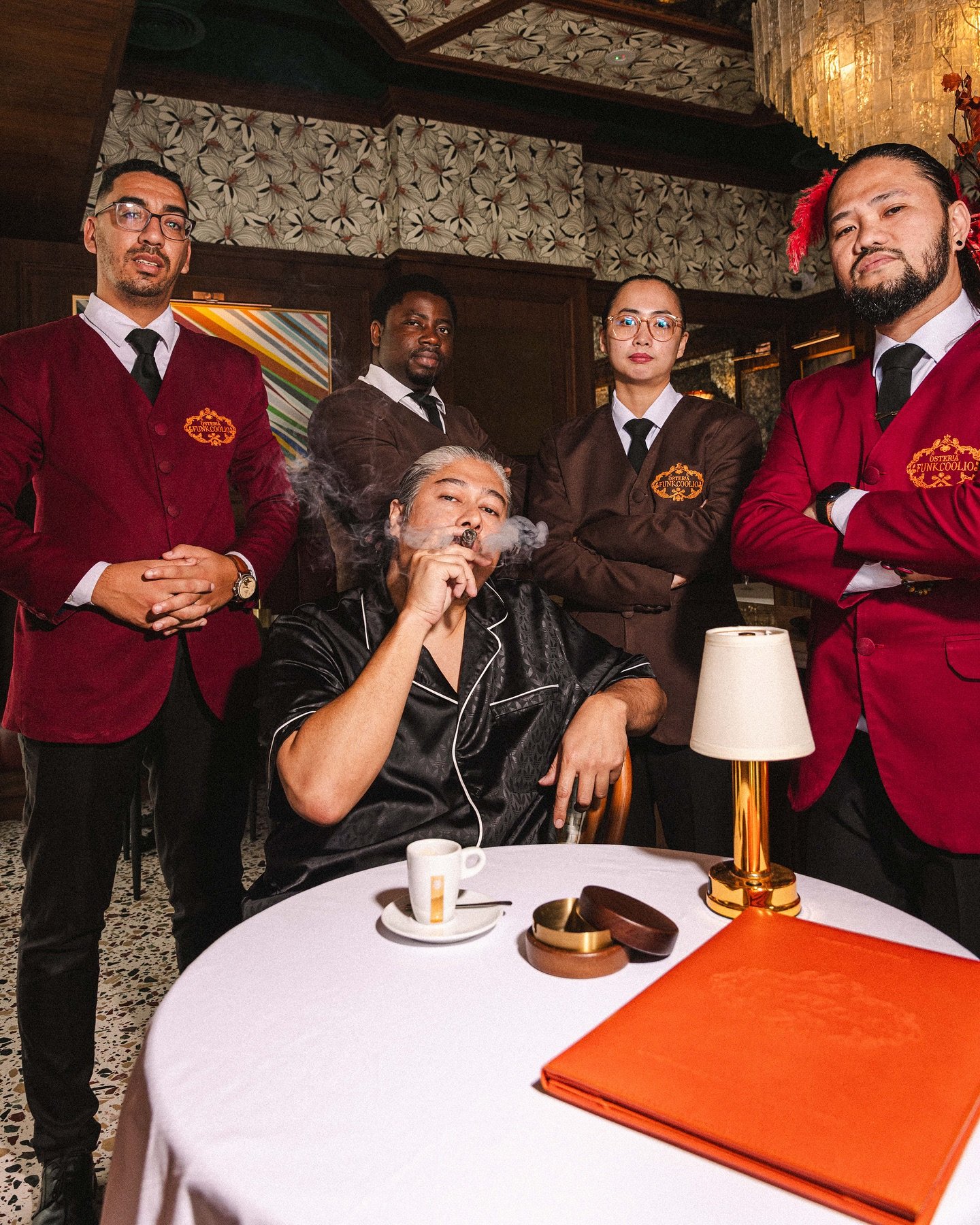 @akmalanuarofficial enjoys cigars so while planning the shot list with @wereevergreen we knew we needed one &ldquo;godfather-inspired&rdquo; portrait with chef and his team @funkcoolio 
Swipe to see more portraits of chef in his beautiful Osteria by 