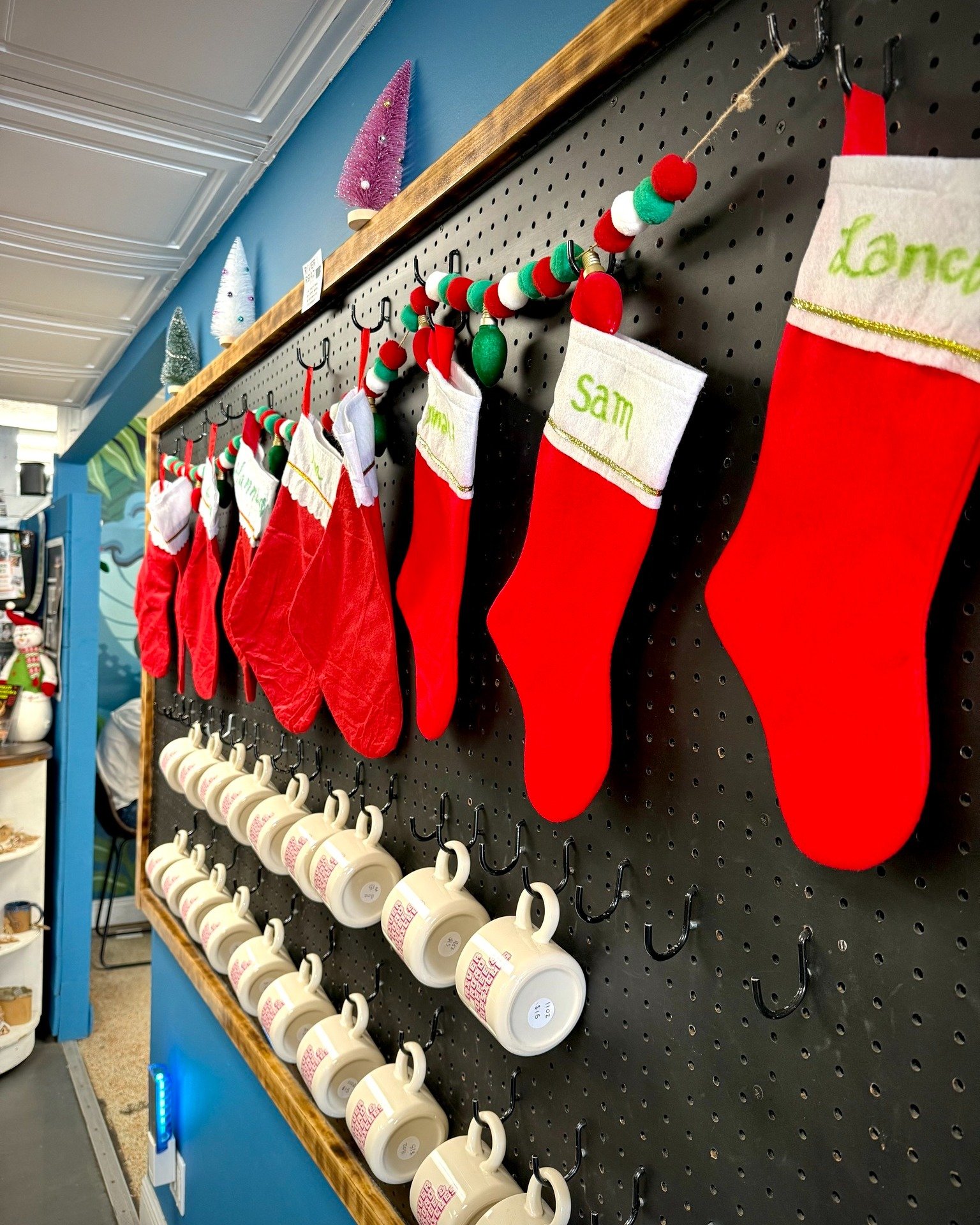 The stockings are hung and you can gift your favorite barista a treat for the Holidays if you want to! 

Some general things each Barista likes: 
💜 Ciara: plants, rocks, fabrics for upcycling, the color purple, and anything handmade 
💚 Lance: steak