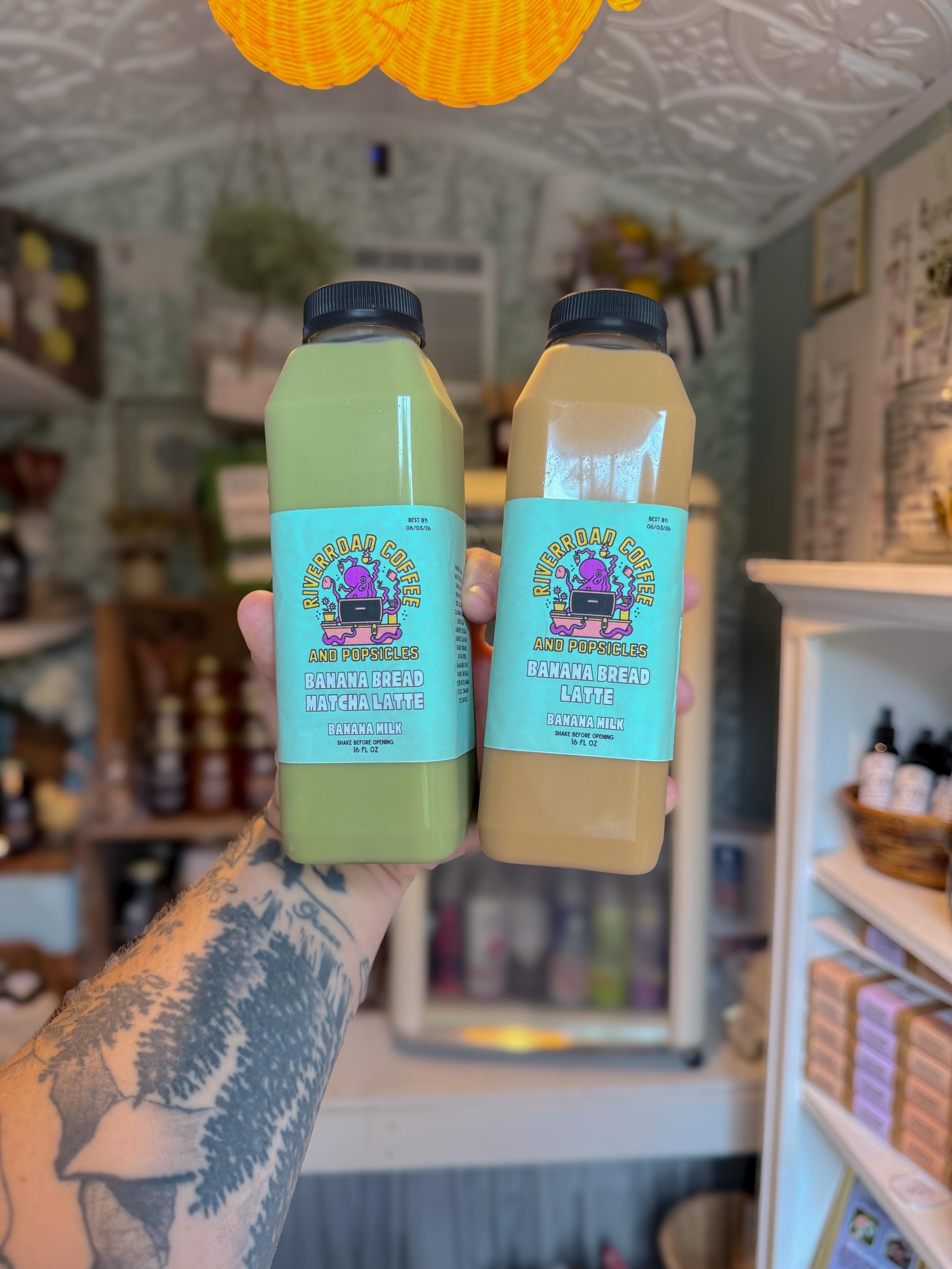 Summer Bottled Lattes have dropped, hallelujah. 

#coffee #popsicles #bottledlattes #cocoavillage #brevardcountyfl