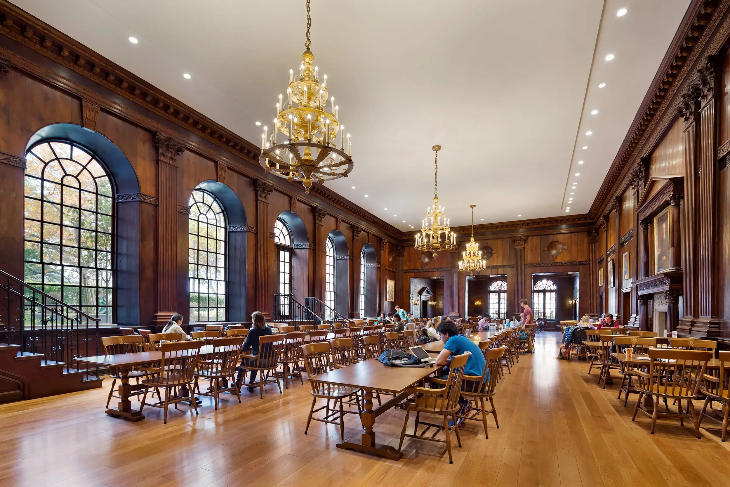 harvard2.jpg.webp