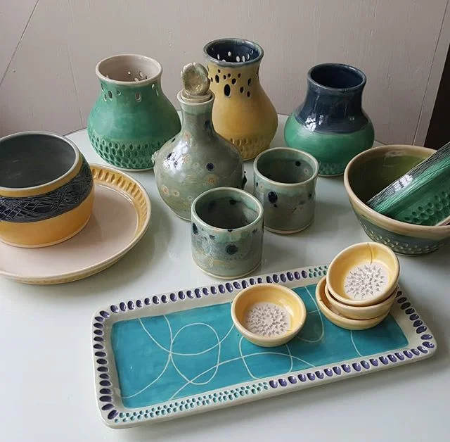 Join me and a bunch of awesome artsy people at the Arts Council of Northeast Louisiana's annual silent art auction fundraiser Blend of the Bayou tomorrow, May 5 from 5 - 7 pm! Food and drinks by Men Who Cook and Men Who Brew plus live music by Doug D