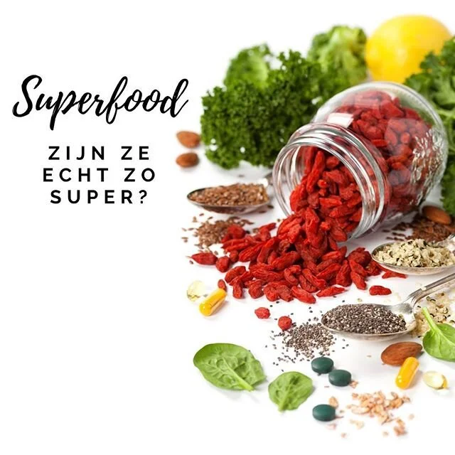Superfood, je vindt ze deze dagen in elke supermarkt. Heb jij ze ook al wel eens in je winkelmandje gelegd? Ze zouden allerlei heilzame werkingen hebben, maar is dat ook echt zo? Ontdek het in het artikel dat ik samen met het magazine @cycling.be heb