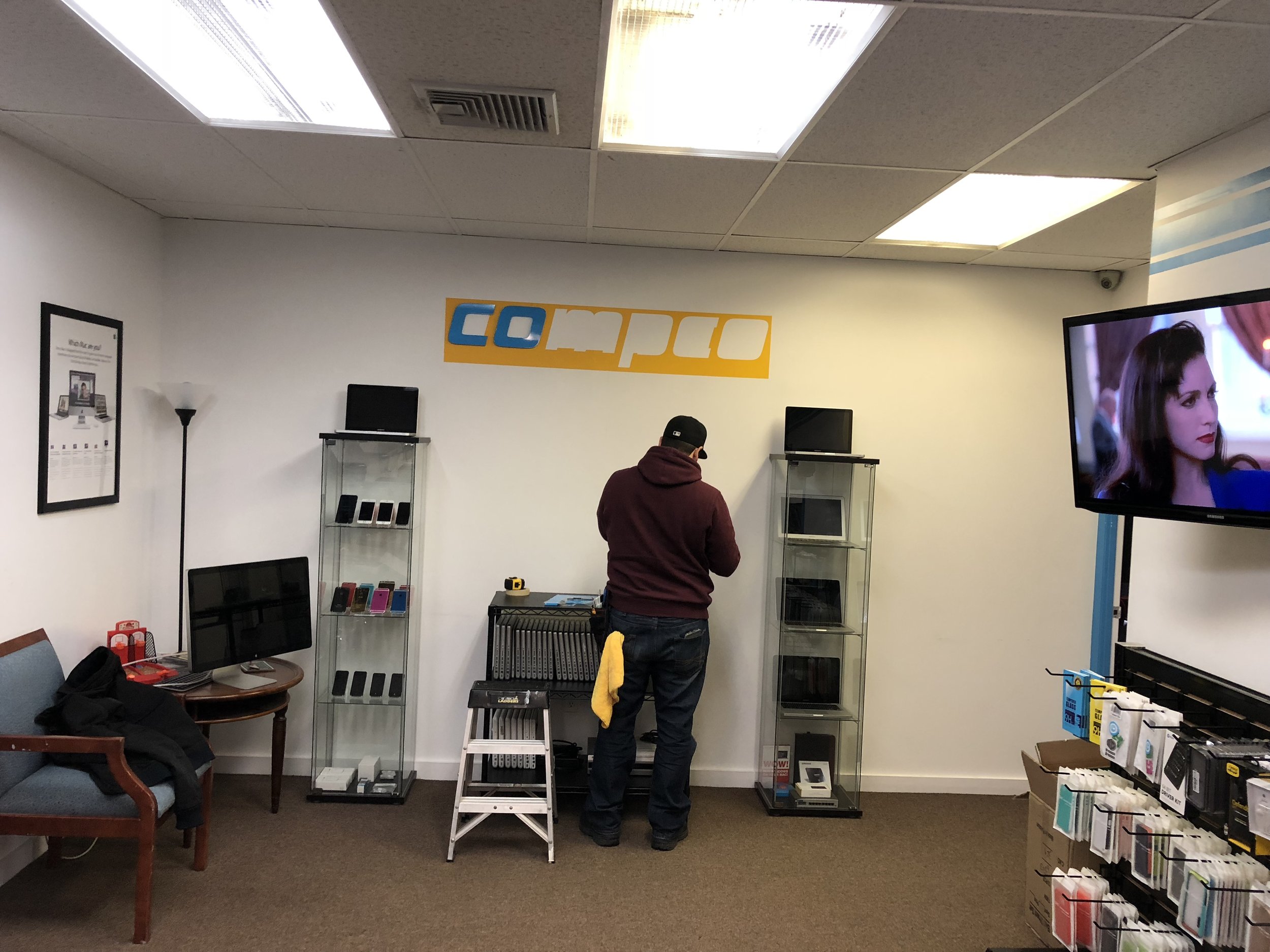  First 3D logo being put up in the old Compco 