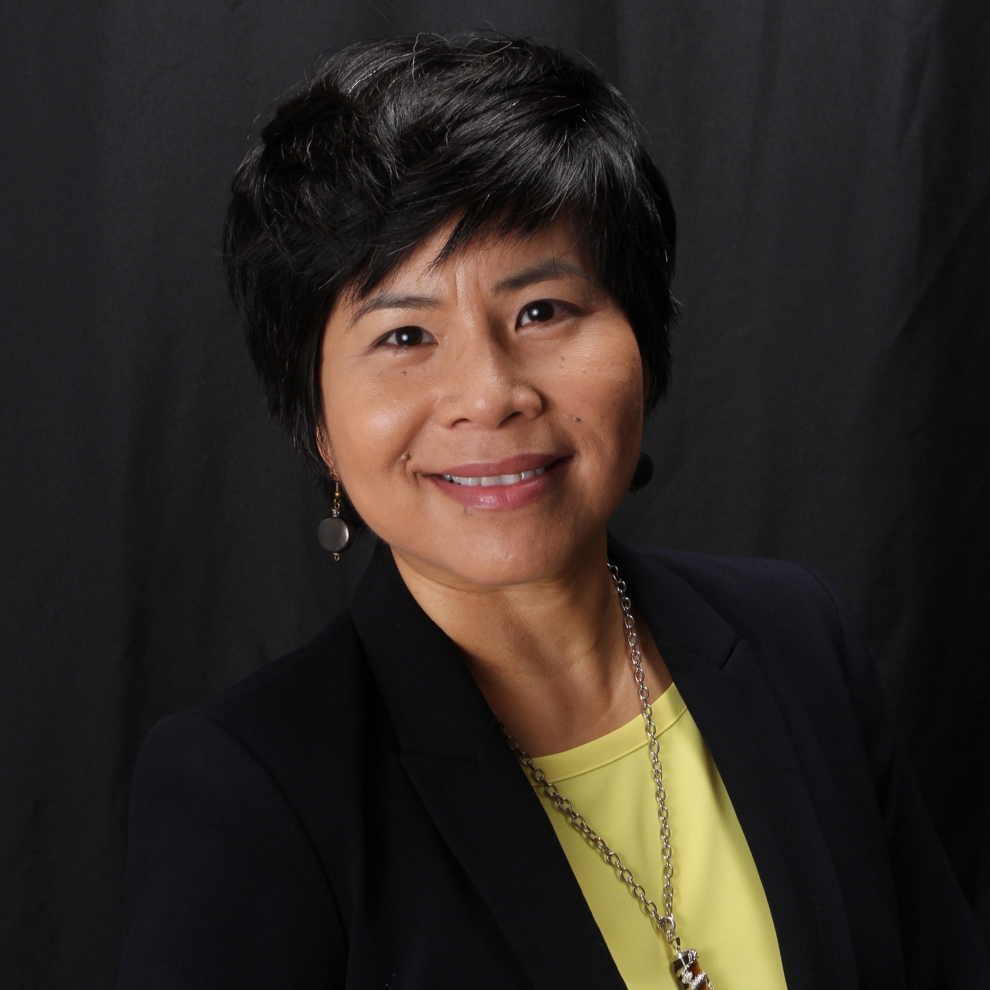Tran+headshot+black.jpg