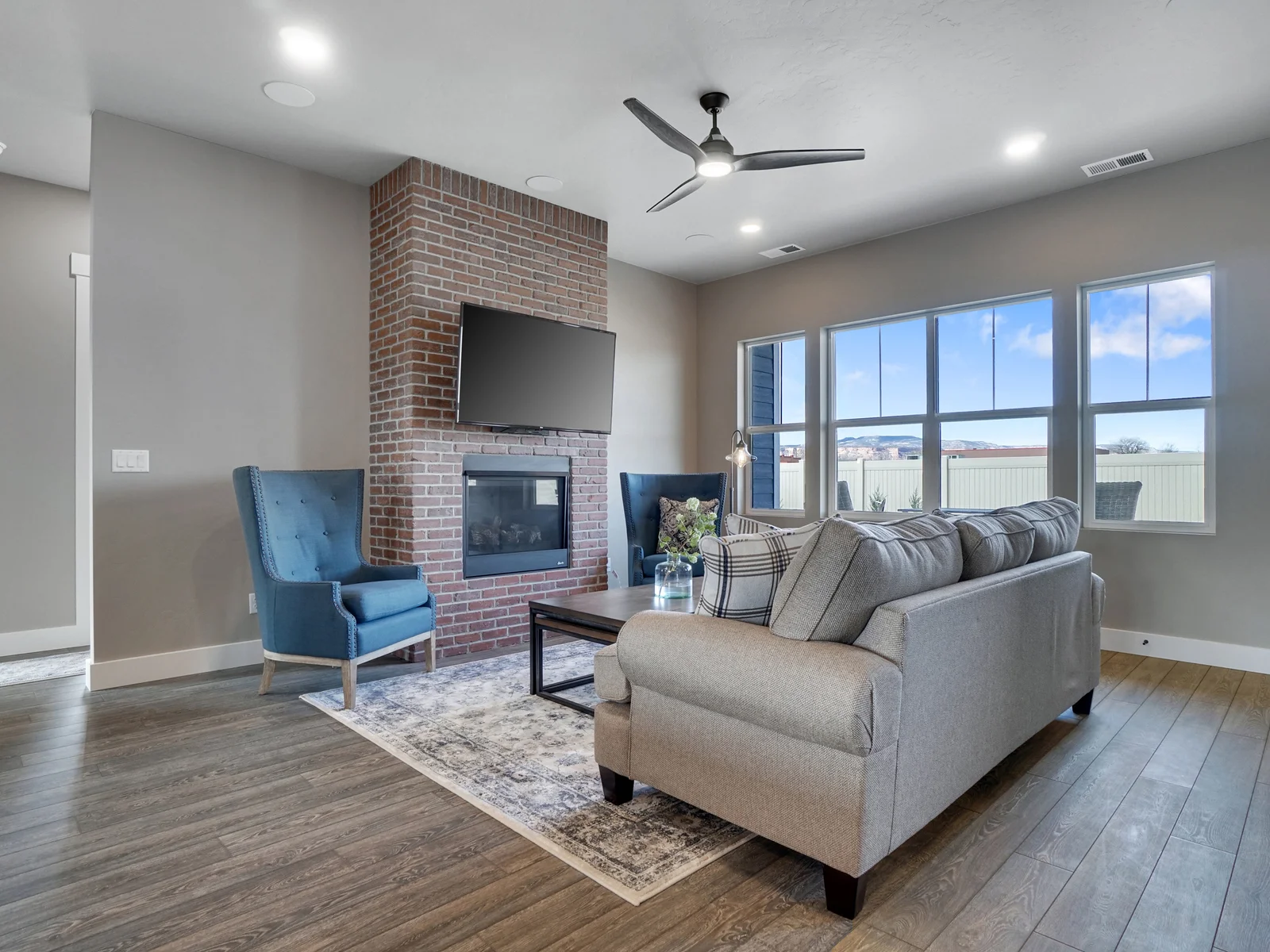 813 Apple Glen Dr - MLS - 05-X3.jpg