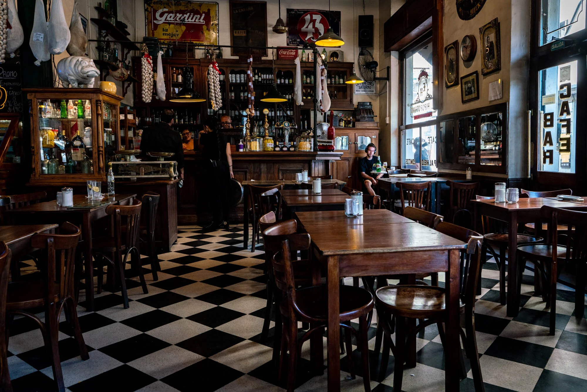 Hipopotamo Bar