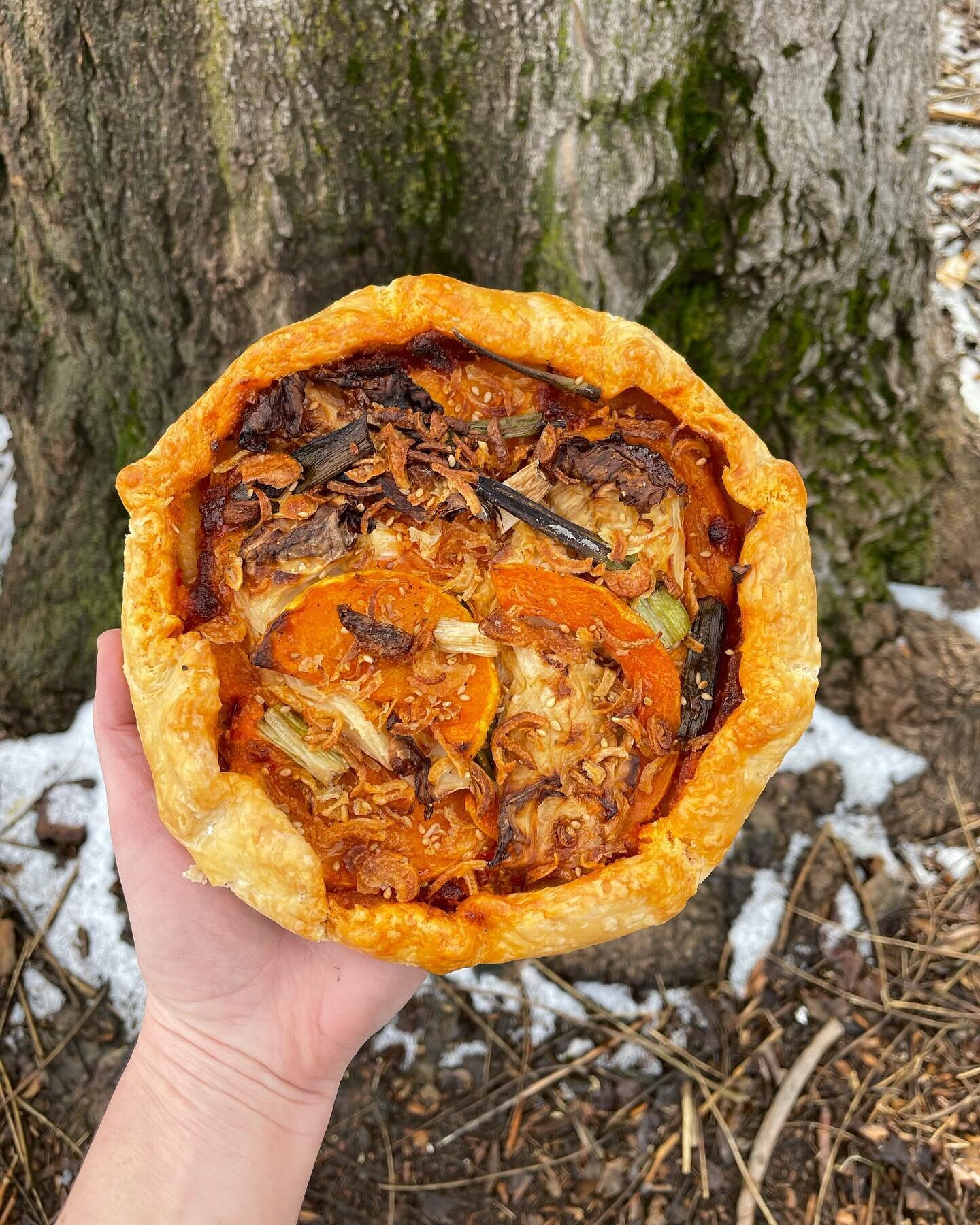 New Winter Veg Tart in the pastry case this Saturday @slcfarmersmarket 
Gochujang mayo, butternut squash, cabbage, green onion, crispy onions, sesame seeds.
We&rsquo;re at the market every Saturday from 10am -2pm at the gateway mall so come on down! 