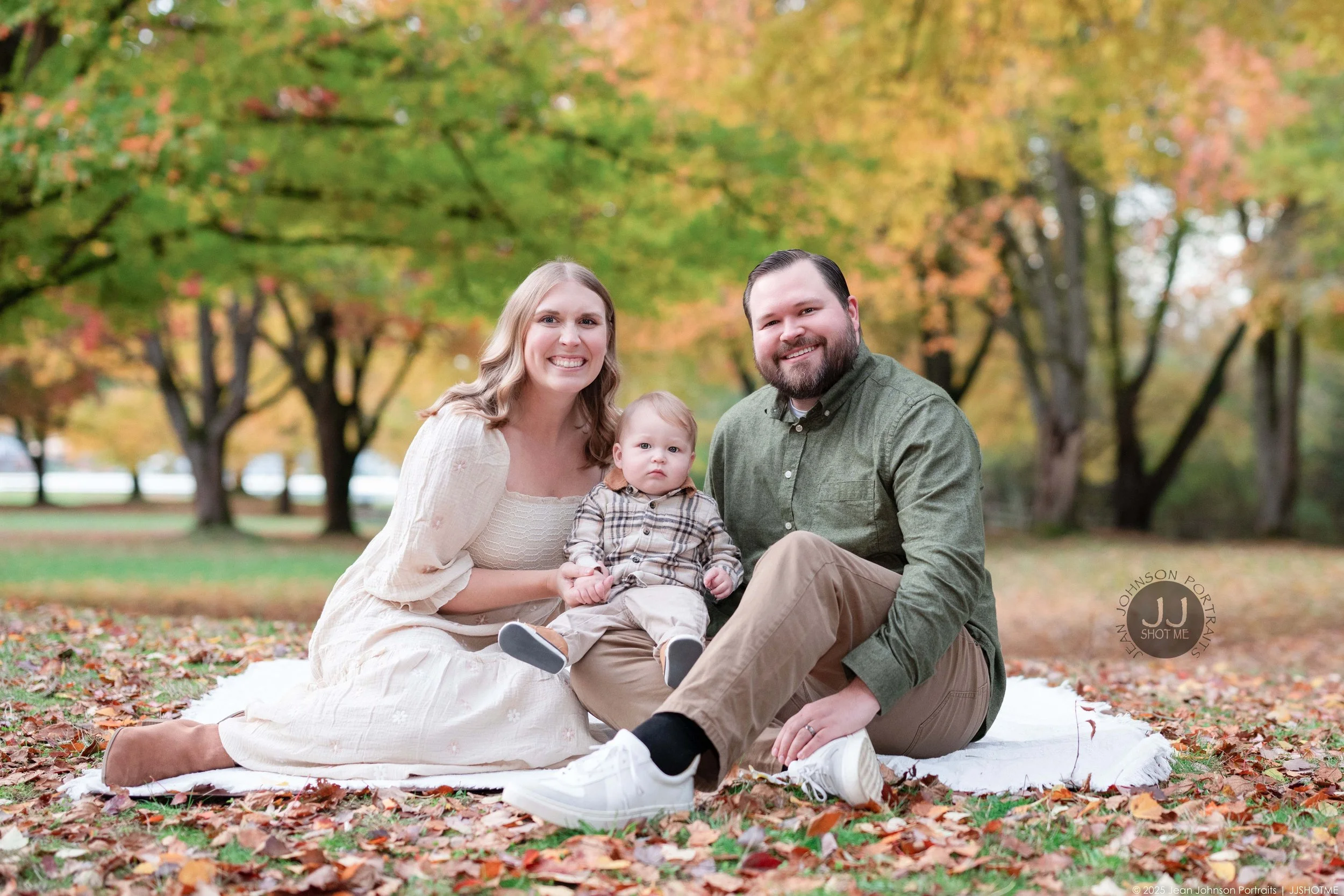 SMITH FAMILY PORTRAITS | FALL | SAMMAMISH PHOTOGRAPHER