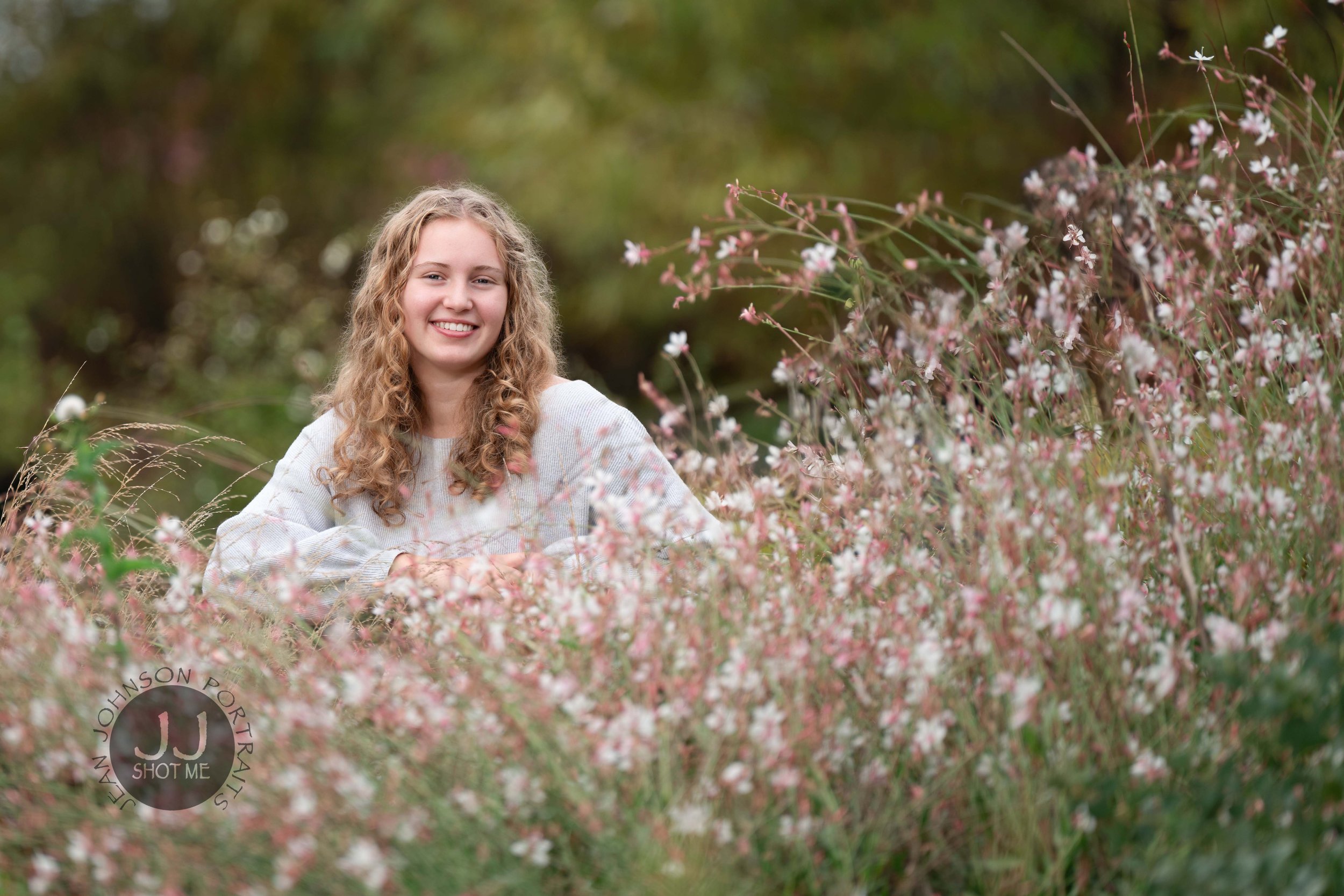 MADDIE - CLASS OF 2026 | SENIOR PORTRAITS | BELLEVUE BOTANICAL GARDENS