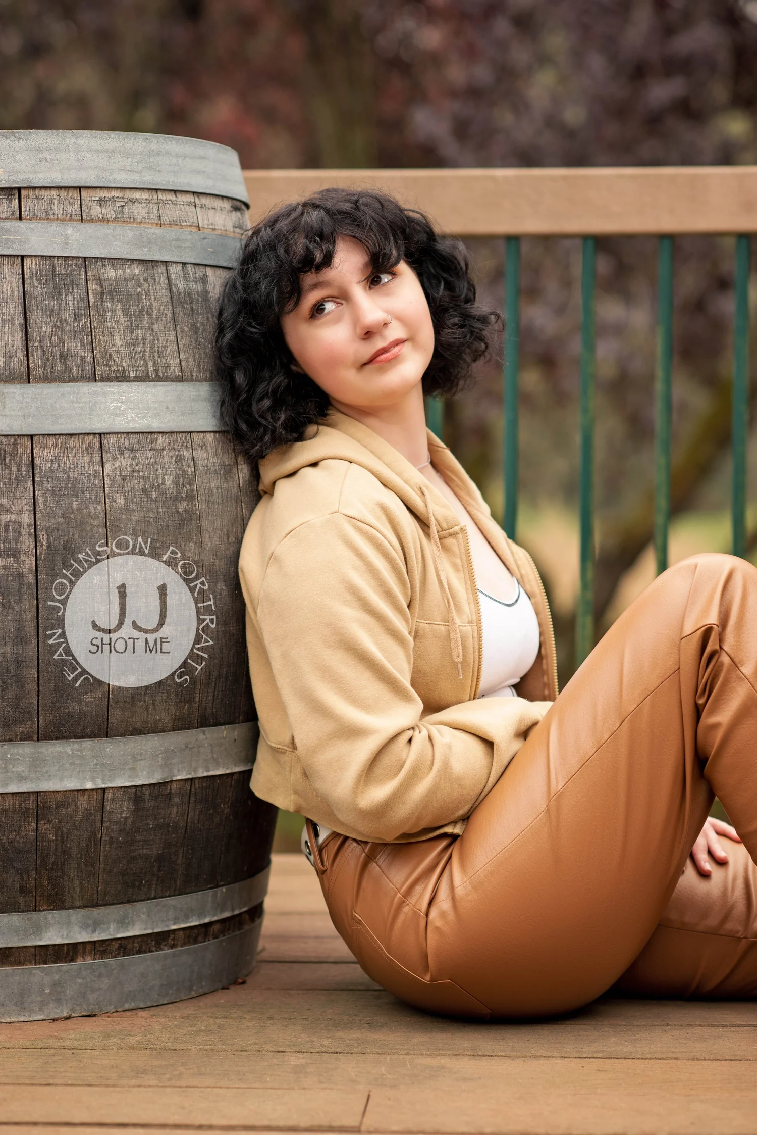 ELEANOR'S SENIOR PORTRAITS | MAPLE VALLEY SENIOR PHOTOGRAPHER — JEAN ...