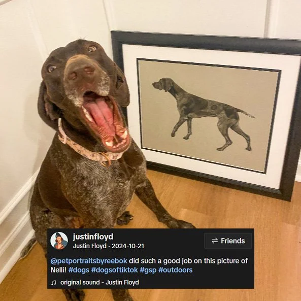 GSP Nelli next to her Portrait