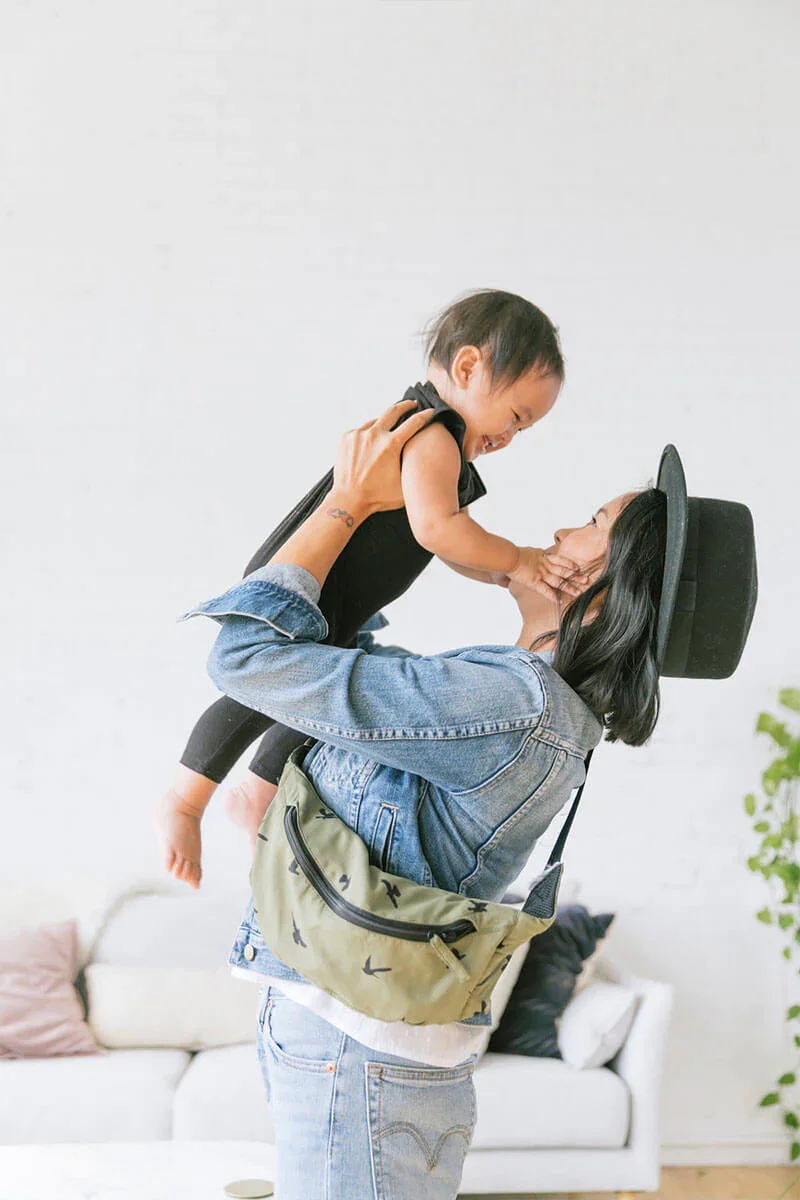 BabyCarrier_Lite_Soar_2.jpg-2.webp