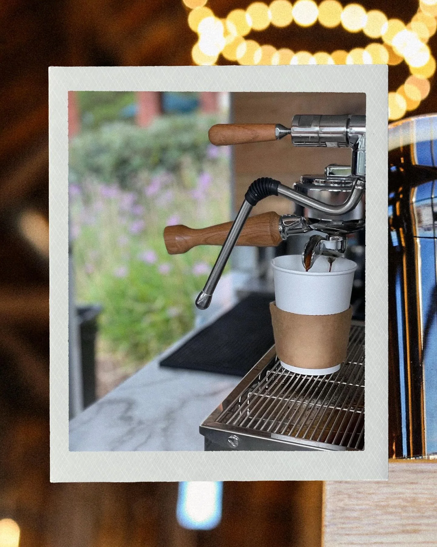 Get cozy with a coffee, craft drink & @ptthaifood 🌧️ 
SUN, 10/ 19:
PT Thai Food & The Coffee Camper 12-6p