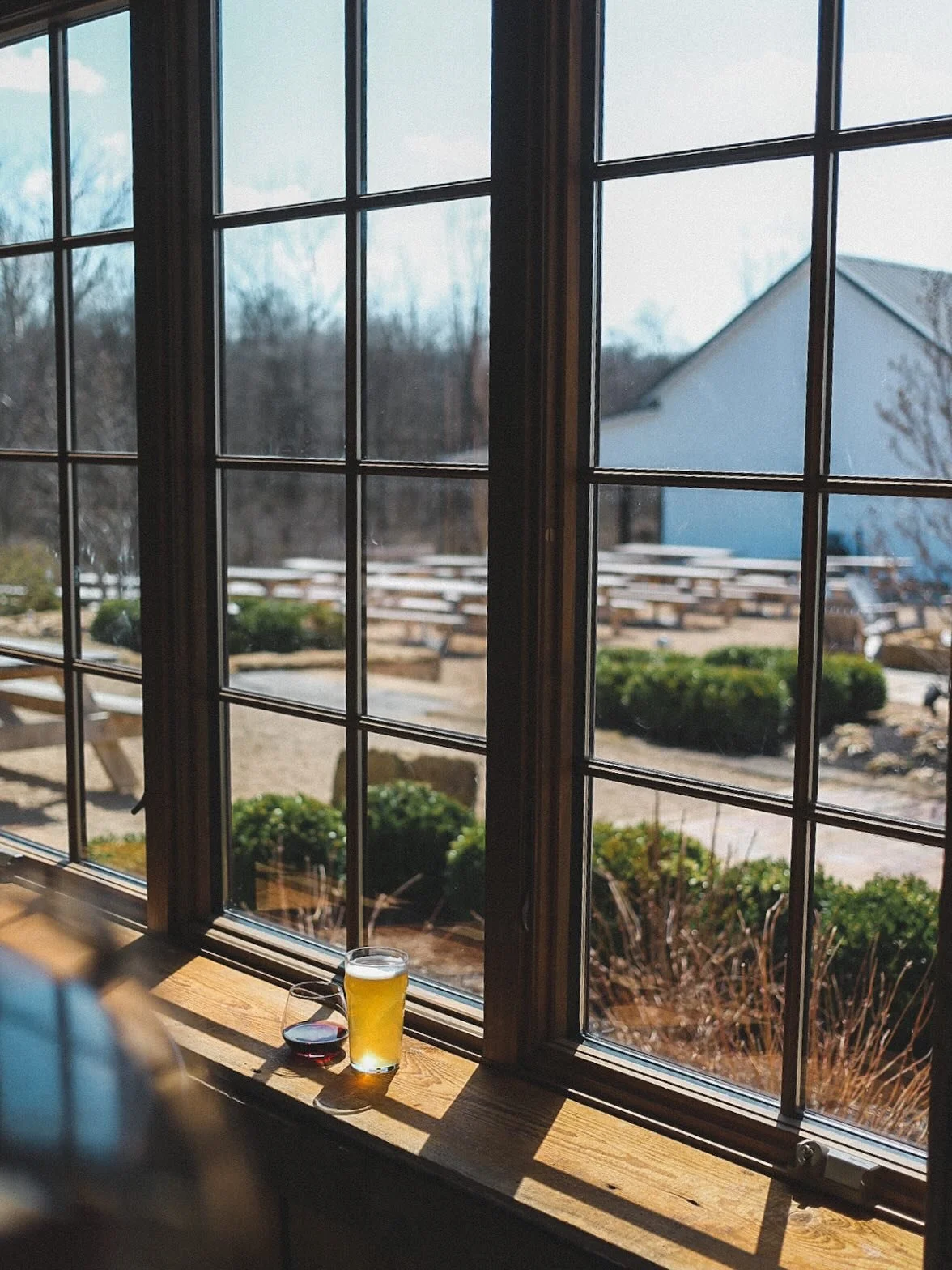 SAT, 03/28:
Red Head Chef &amp; Roaster 12-8p
Mr Bills Wood Fired Pizza 4-9p
Live Music w. JT Hillier &amp; Brian Douglas Day 6-9p