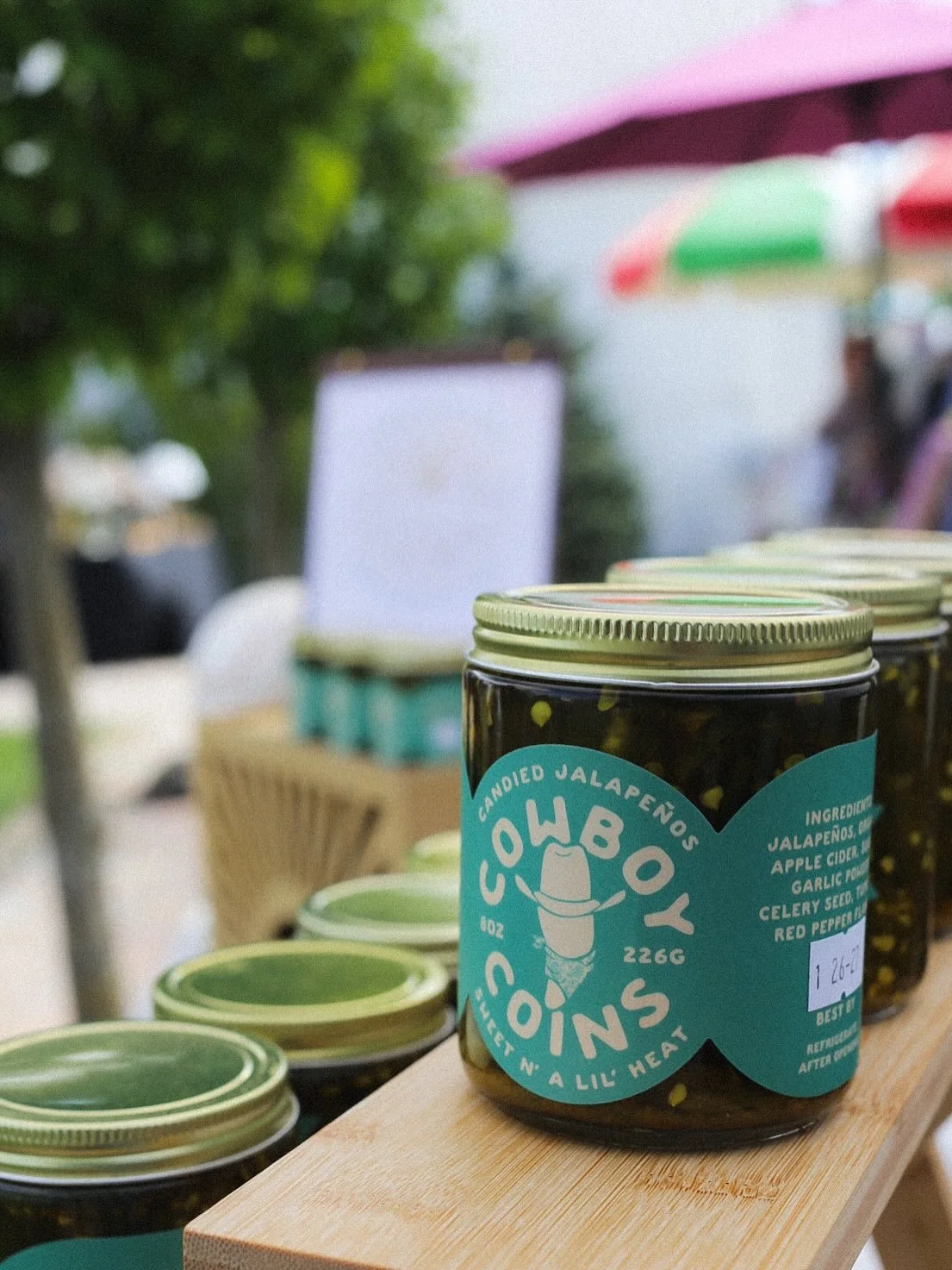 The sun finally showed up! 
Sun, 04/26, 12-6p

Airplant Chick
Samantha&rsquo;s Doughy Delights
All Juled Up 
Lalunablue Creations
Quattro Coffee Company
Stickee sweet gourmet popcorn
Earth &amp; Ember Ceramics
cowboy coins
Kind Soul
Rustic Refurbishi