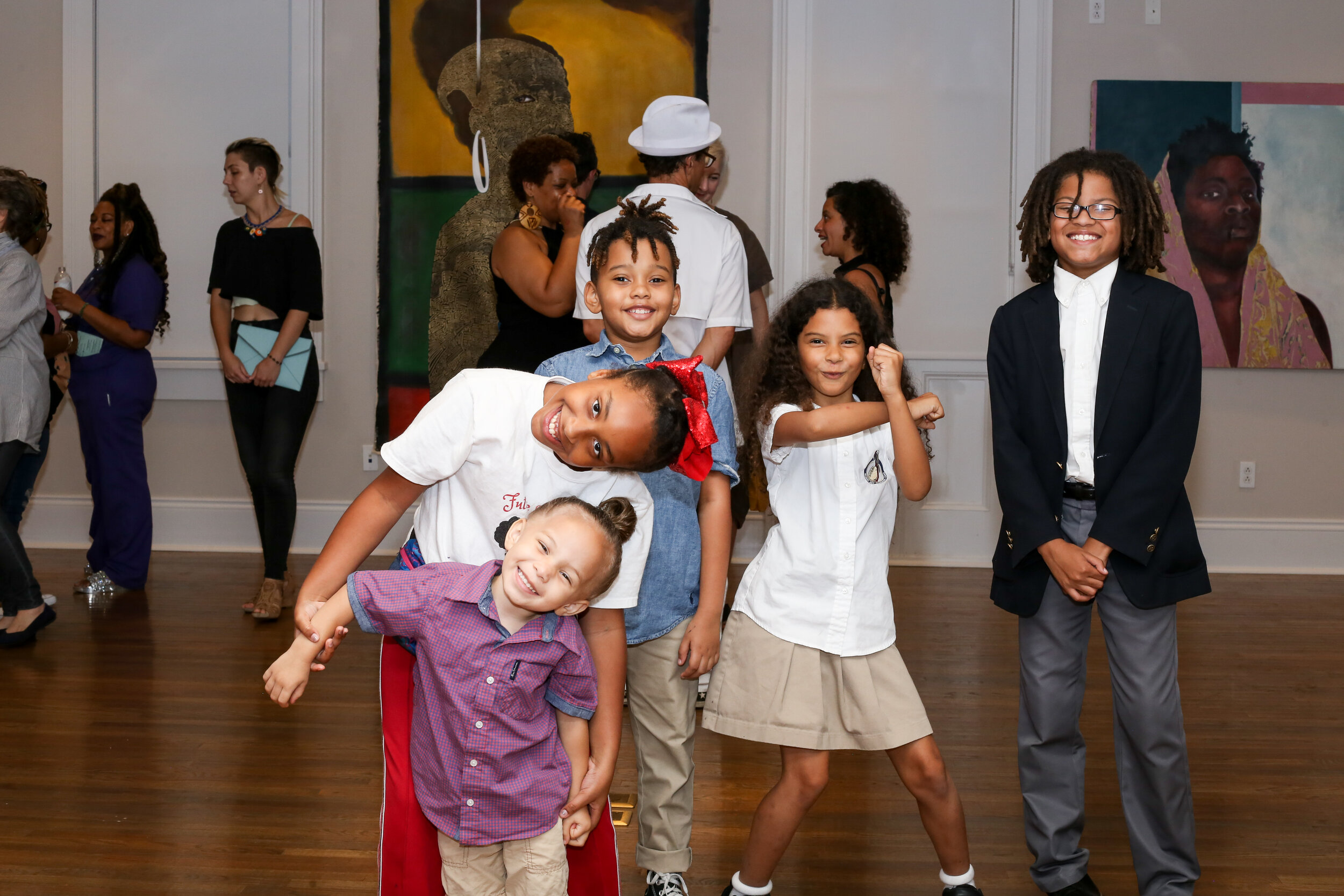 CHILDREN UPSTAIRS LARGE ROOM.jpg