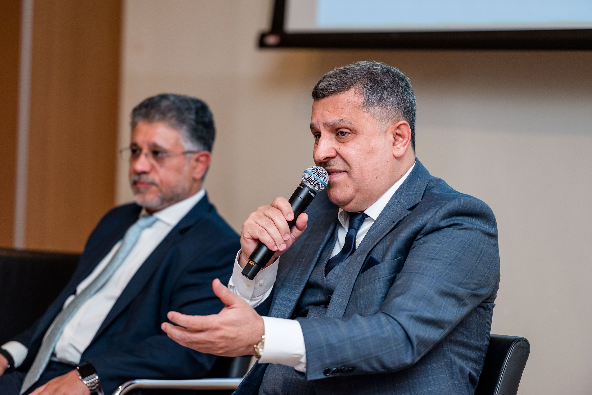 ELE_NYUAD_AI&Blockchain_Day 1-26 (1).jpg