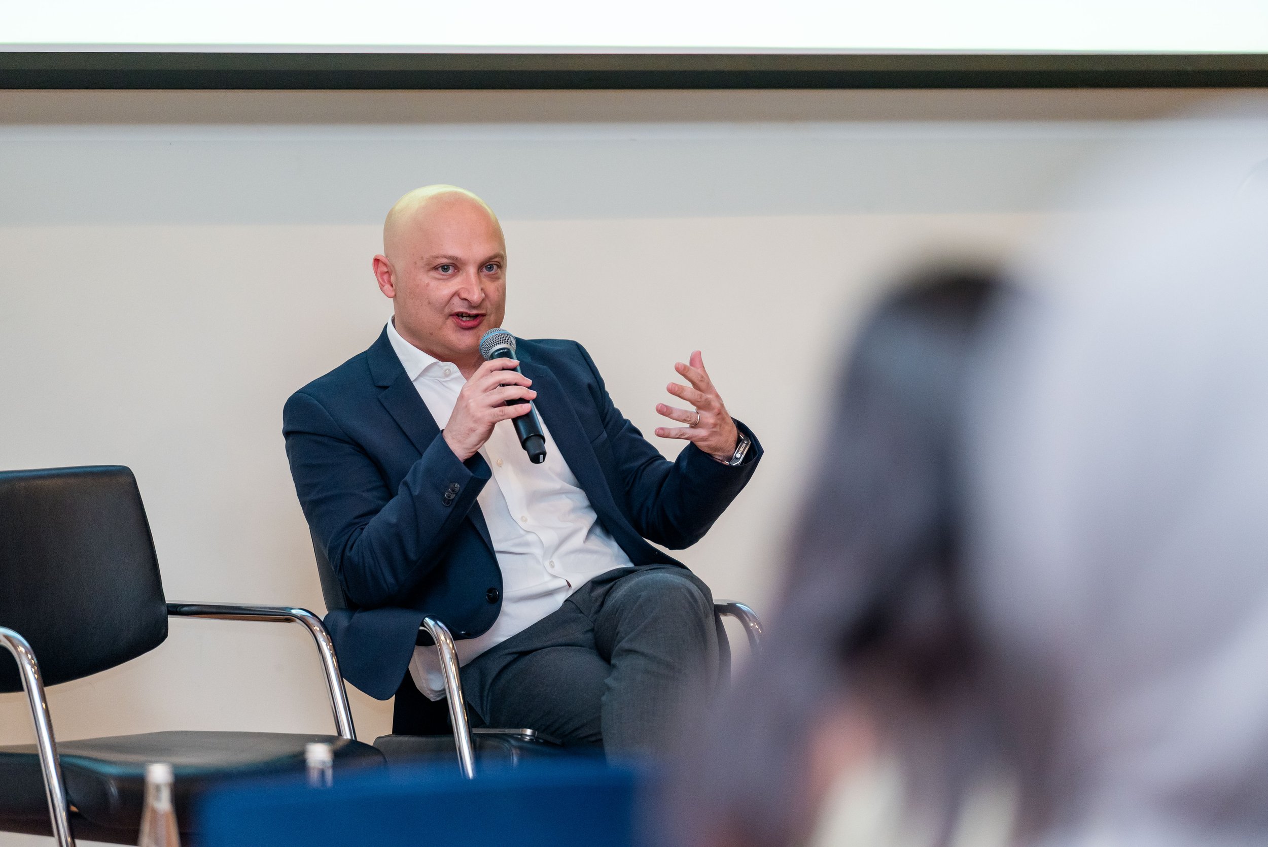 ELE_NYUAD_AI&Blockchain_Day 2-104.jpg